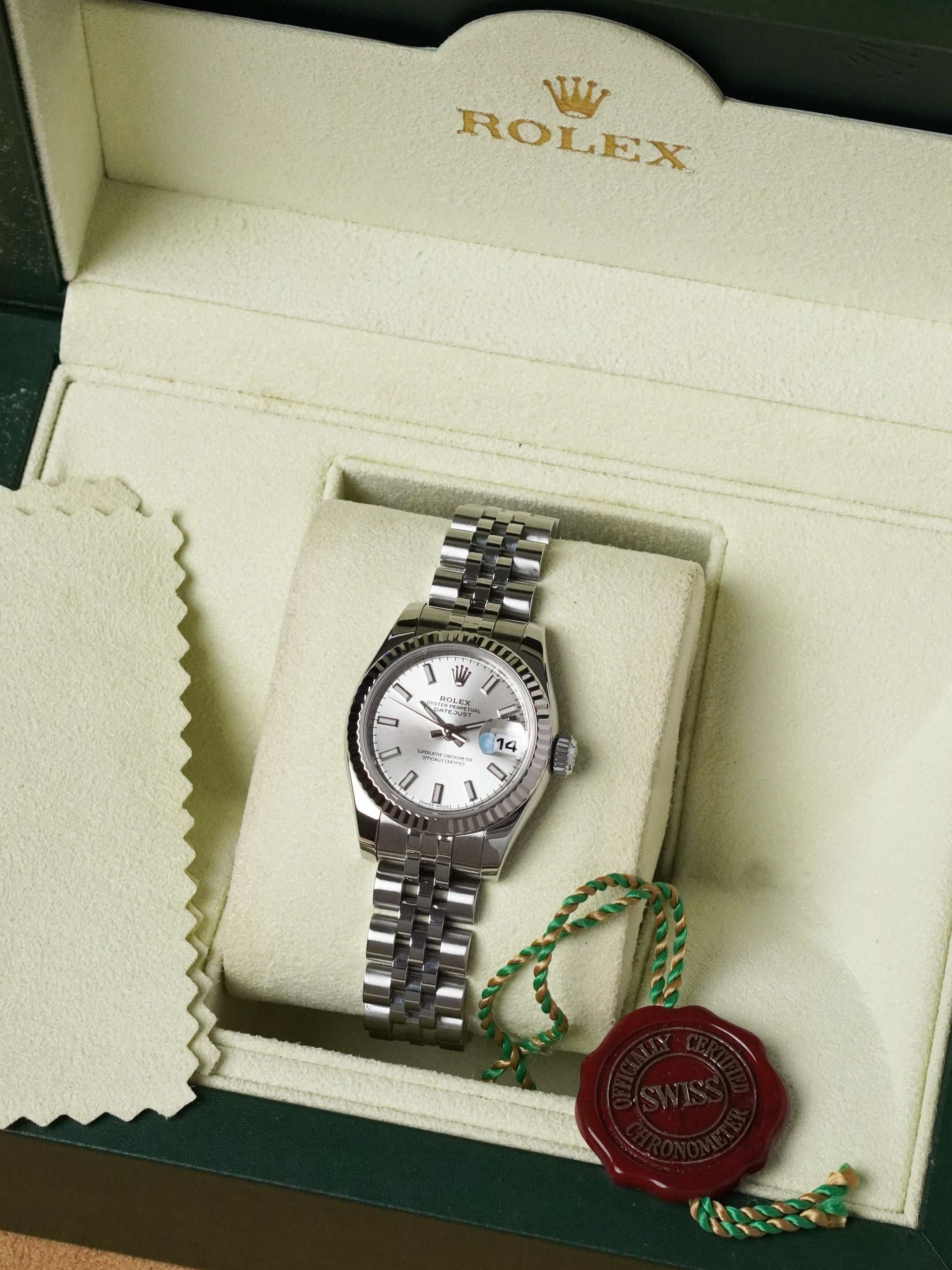 Rolex Lady-Datejust 26mm 179174 - 18k WG/Stainless Steel, Silver Dial, Automatic, Box (2005)