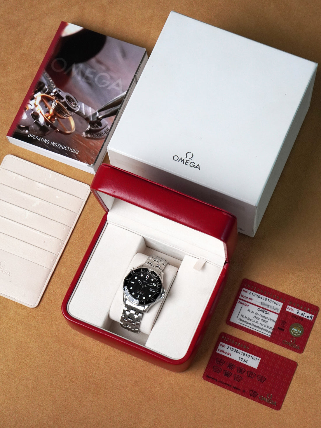 Omega Seamaster Diver 300 M 212.30.41.61.01.001 - SS, Black Dial, Quartz, Full Set (2009)