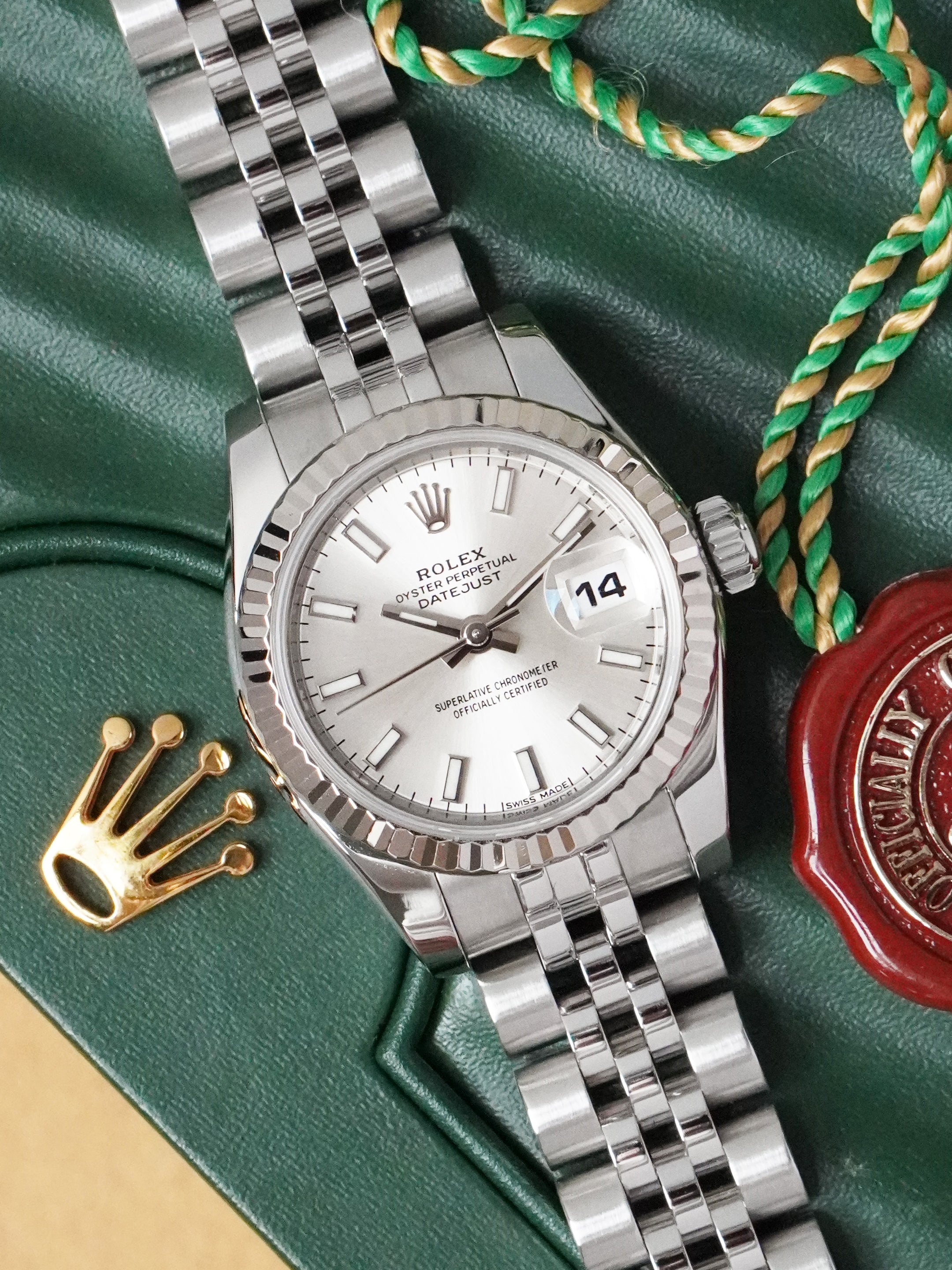 Rolex Lady-Datejust 26mm 179174 - 18k WG/Stainless Steel, Silver Dial, Automatic, Box (2005)