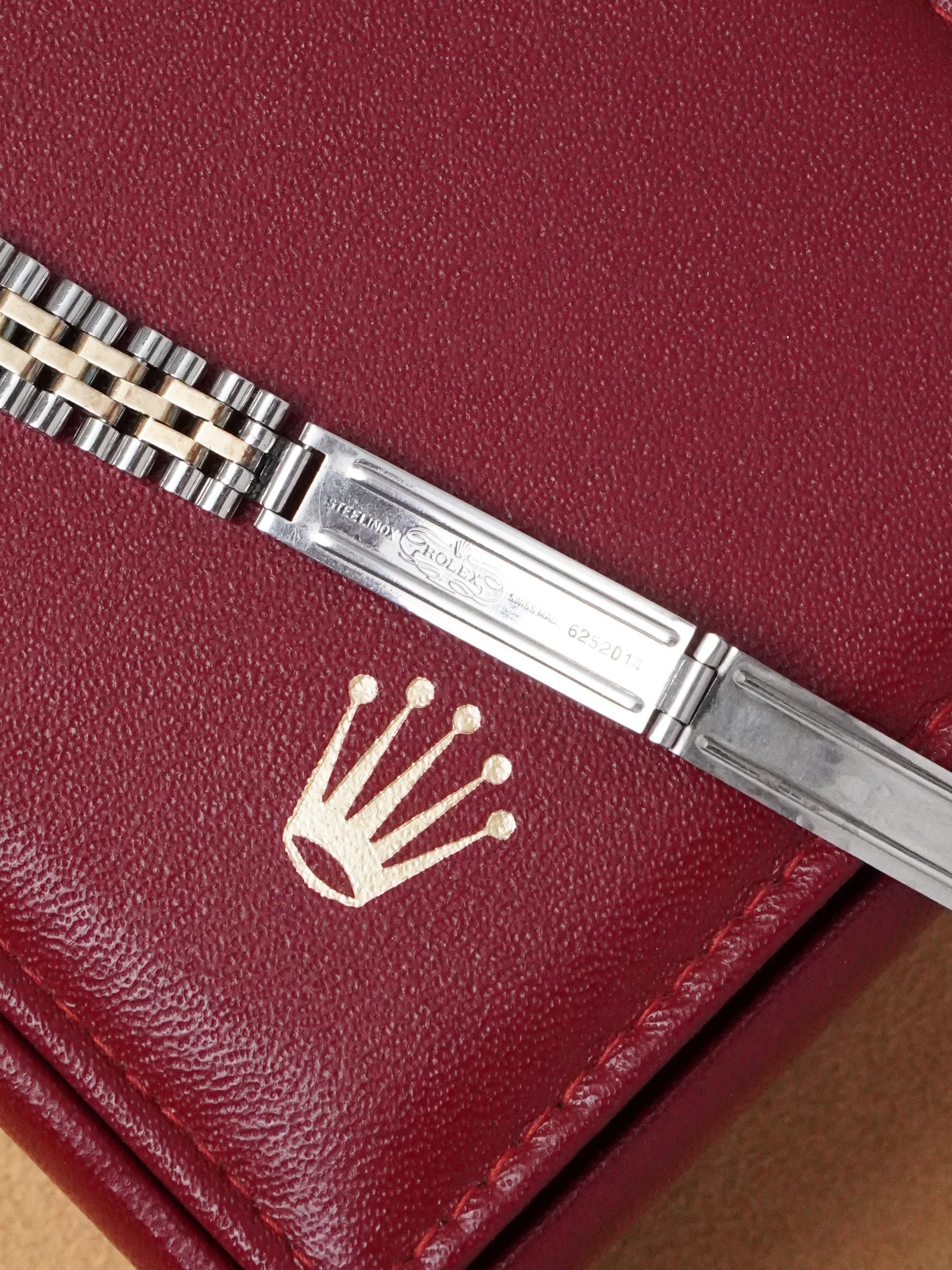 Rolex Oyster Perpetual Lady Date 6916 - Two-Tone, Cream Dial, Automatic, Box (1972)