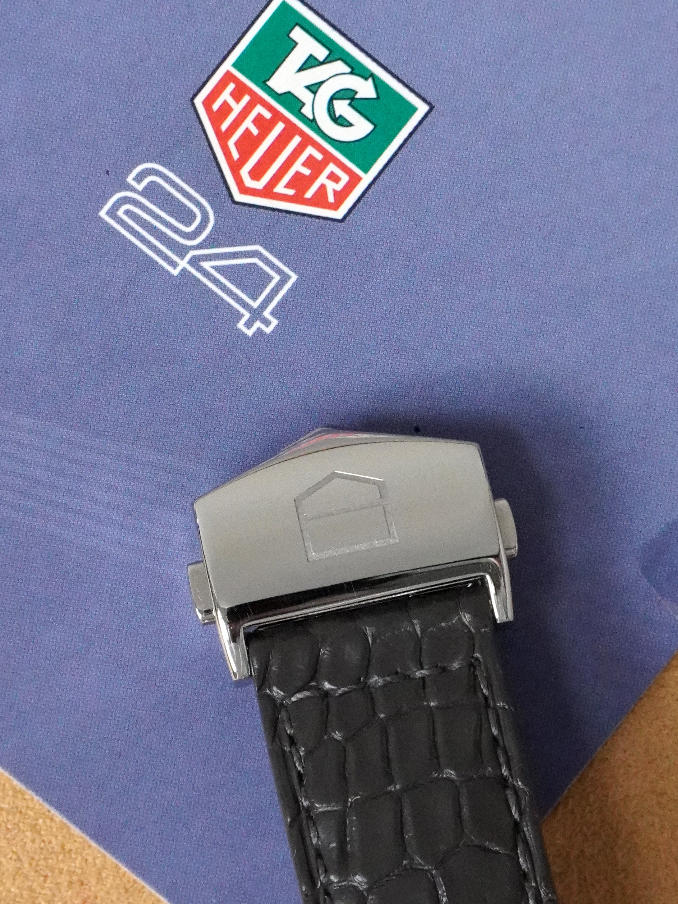 TAG Heuer Carrera Calibre 16 CV2011 - Stainless Steel, Silver Dial, Automatic, Full Set (2006)