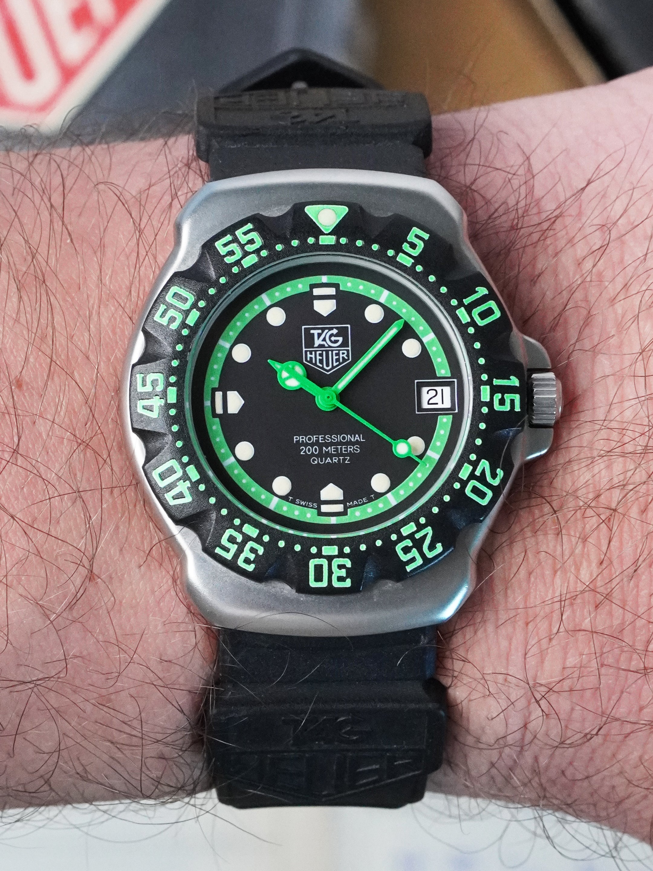 TAG Heuer Formula 1 Quartz WA1215 - Stainless Steel, Black Dial, Quartz, Full Set (1992)
