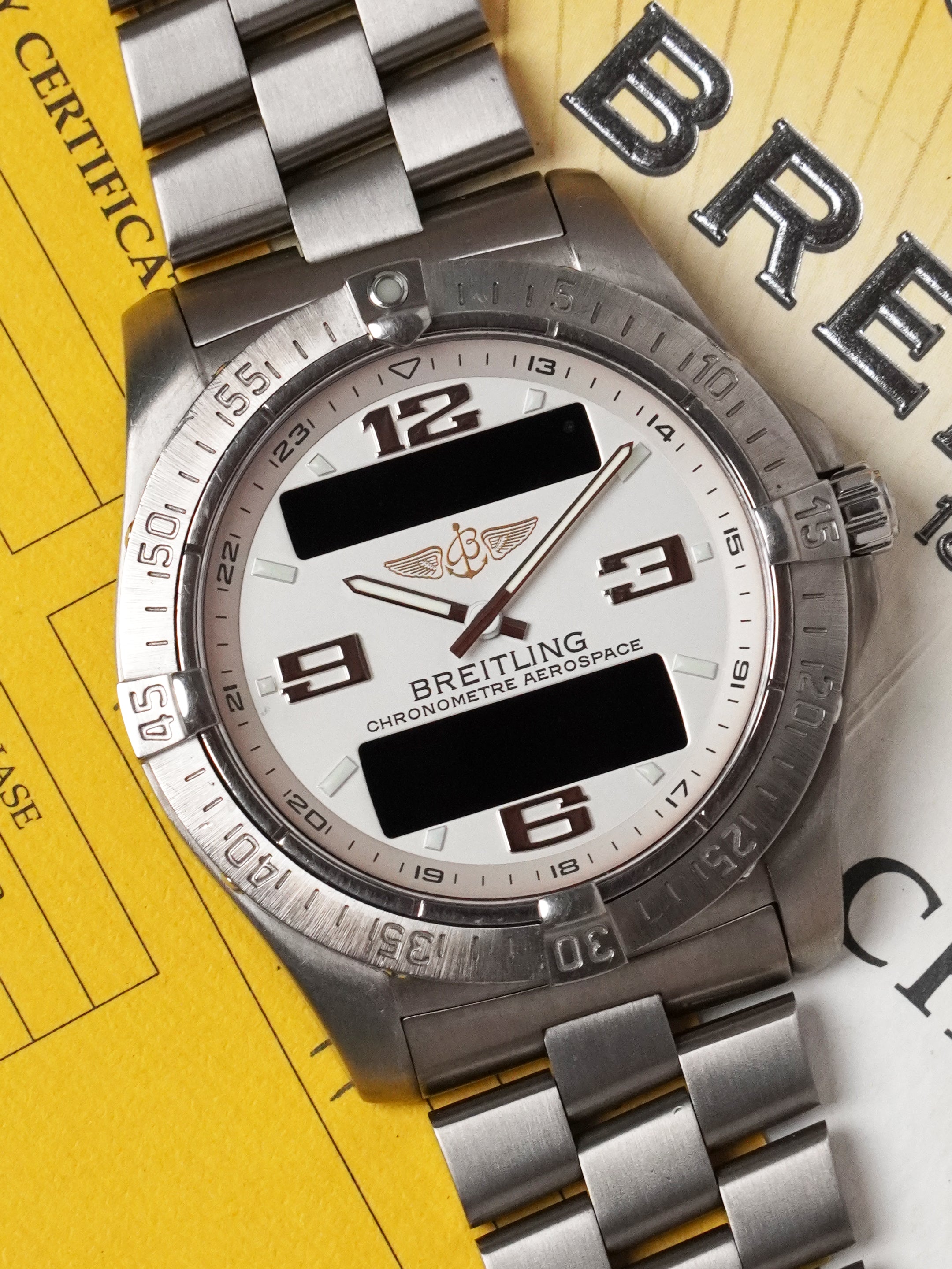 Breitling Aerospace Avantage E79362 - Titanium, White Dial, Quartz, Full Set (2007)
