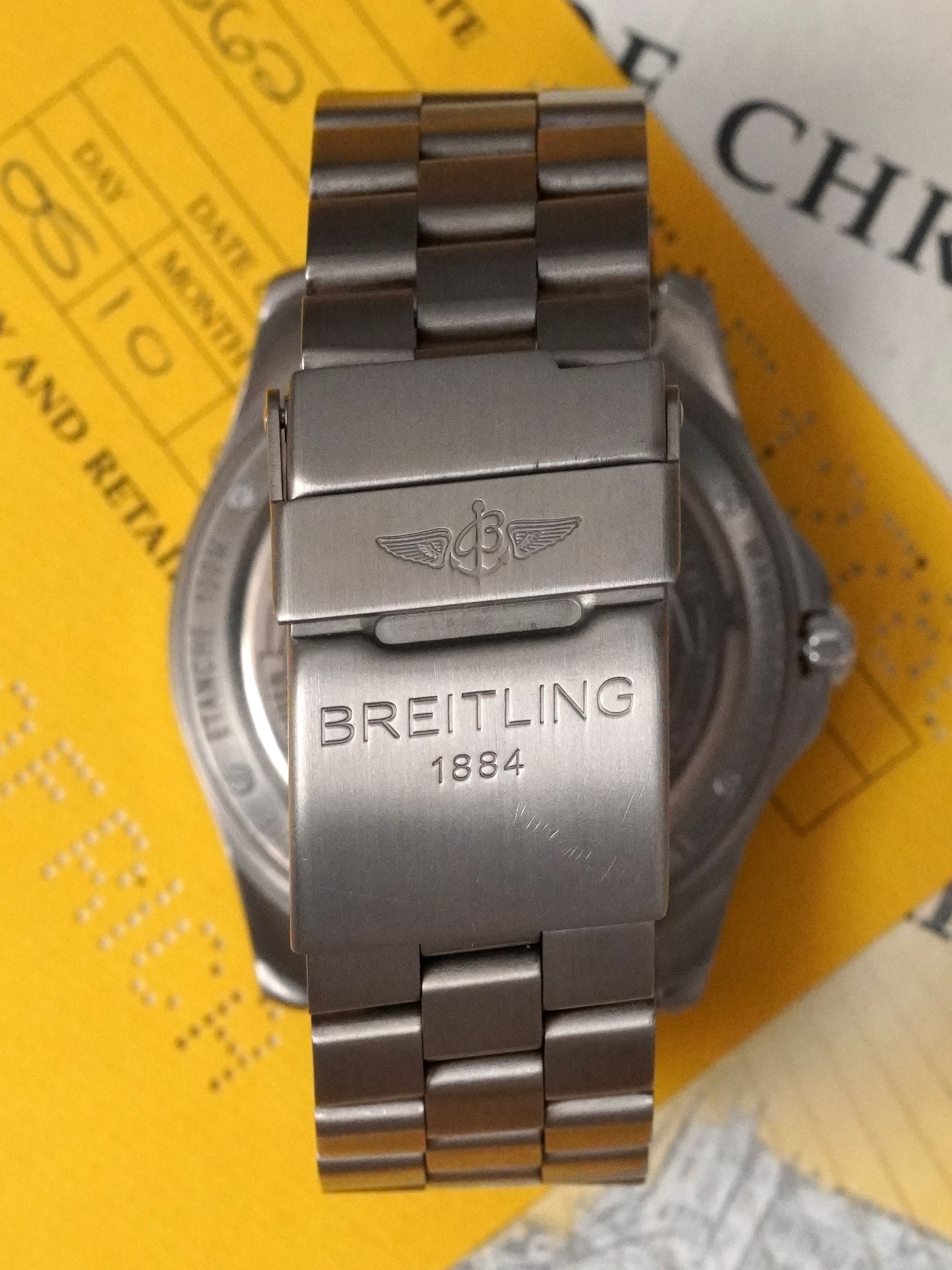 Breitling Aerospace Avantage E79362 - Titanium, White Dial, Quartz, Full Set (2007)