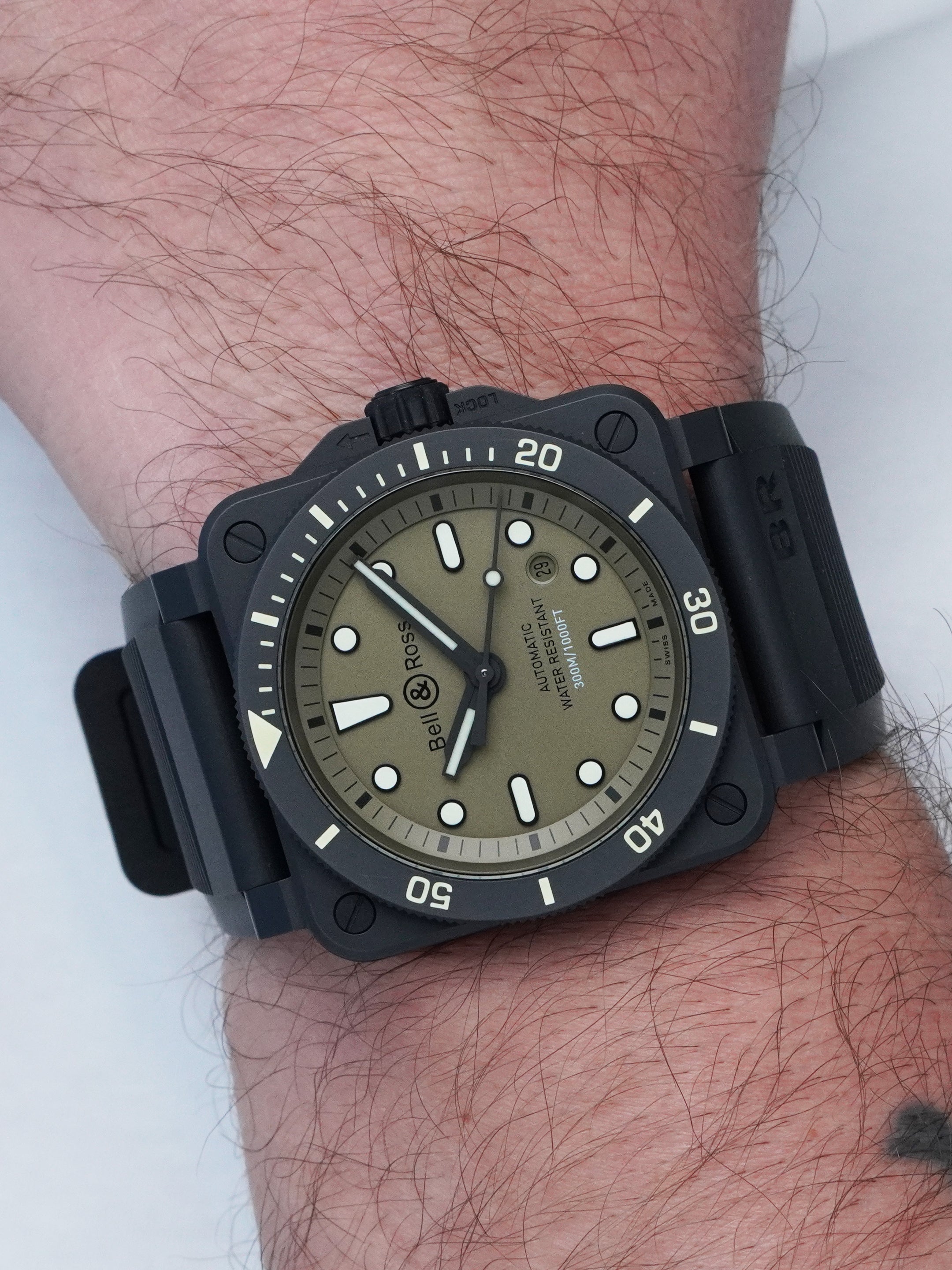 Bell & Ross BR 03-92 Diver Military BR0392-D-KA-CE/SRB - Limited Edition, Ceramic, Full Set (2022)