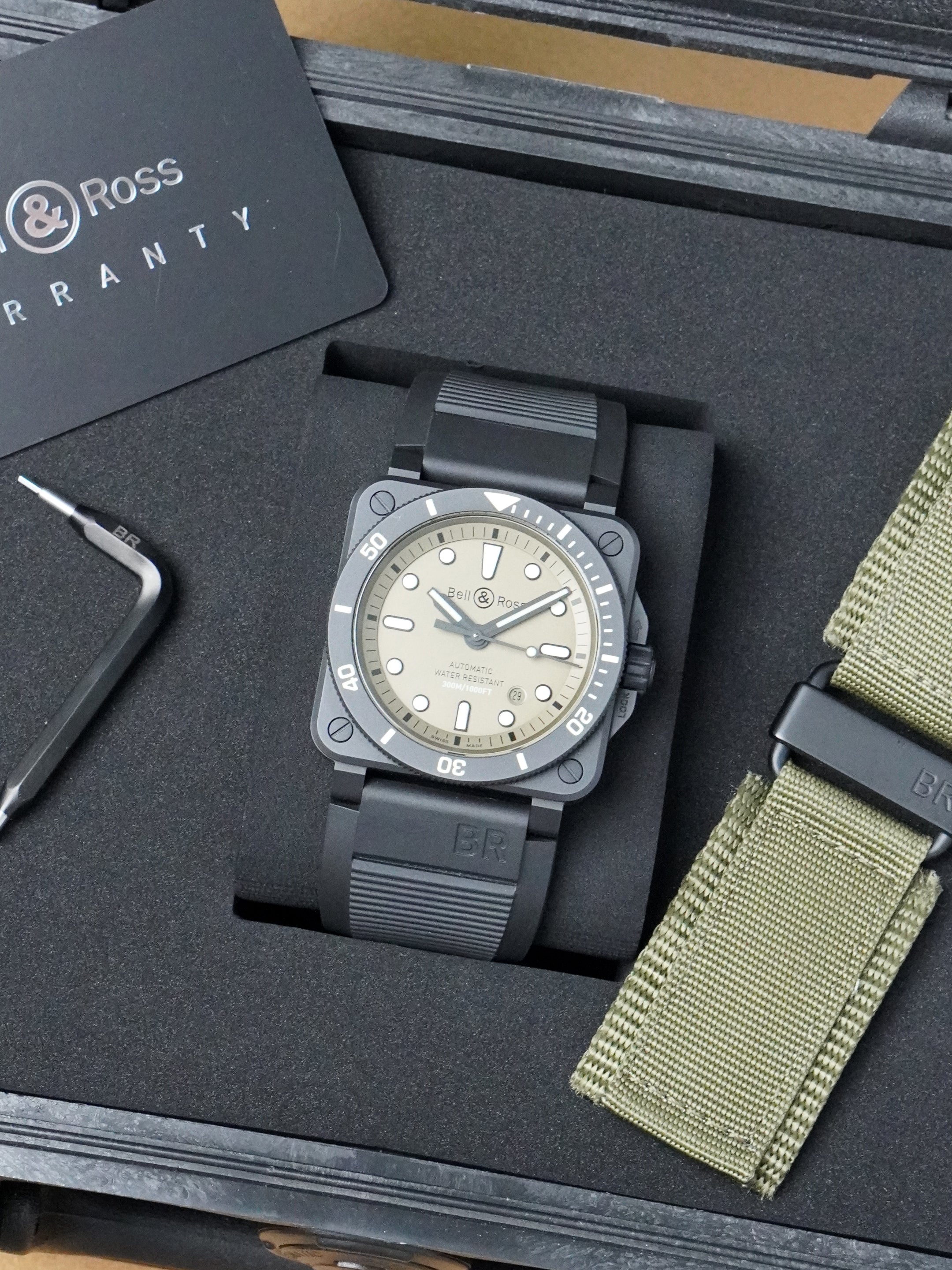 Bell & Ross BR 03-92 Diver Military BR0392-D-KA-CE/SRB - Limited Edition, Ceramic, Full Set (2022)