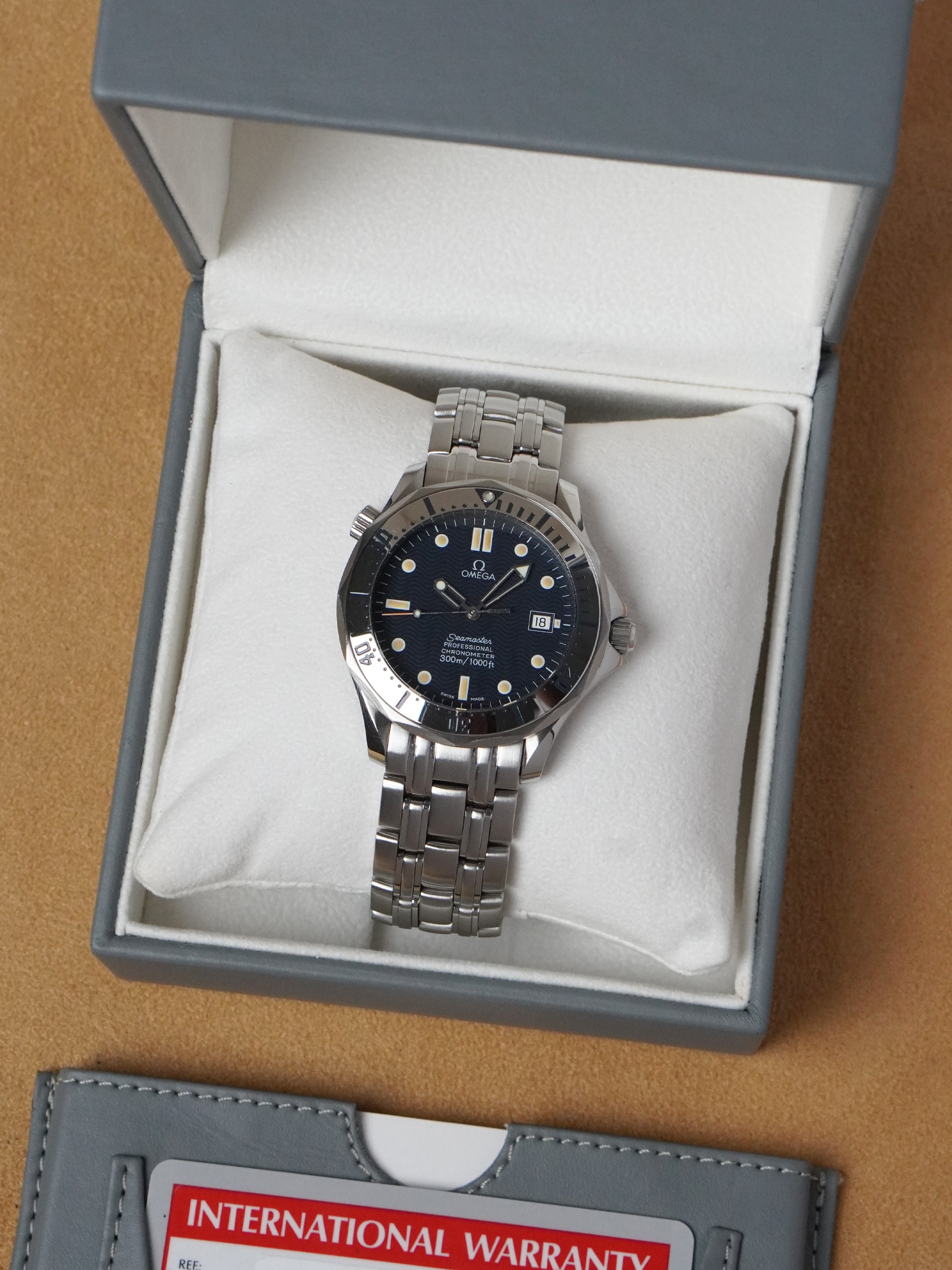 Omega Seamaster Diver 300M 168.1503 - Stainless Steel, Blue Dial, Automatic, Full Set (1993)