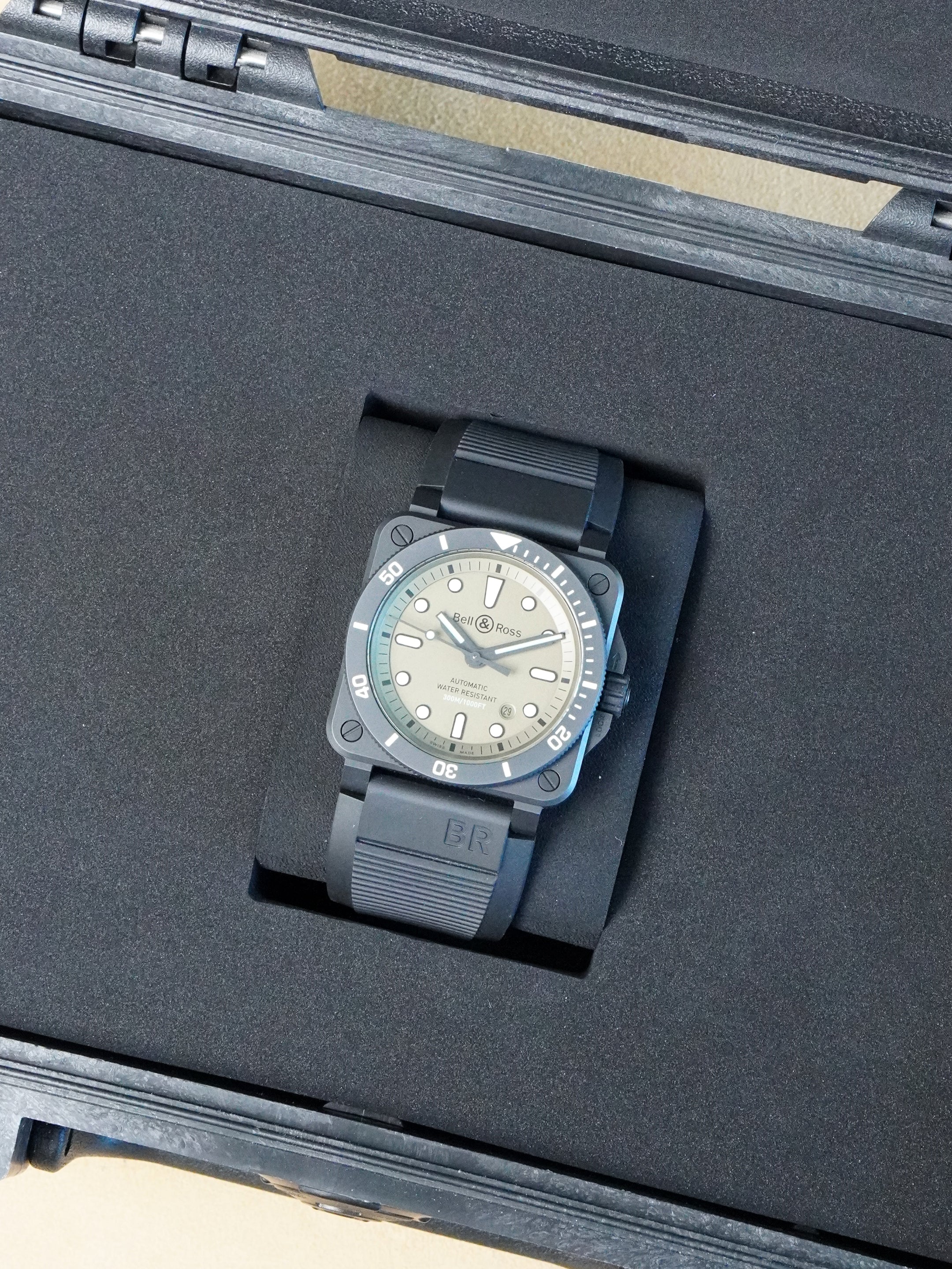 Bell & Ross BR 03-92 Diver Military BR0392-D-KA-CE/SRB - Limited Edition, Ceramic, Full Set (2022)