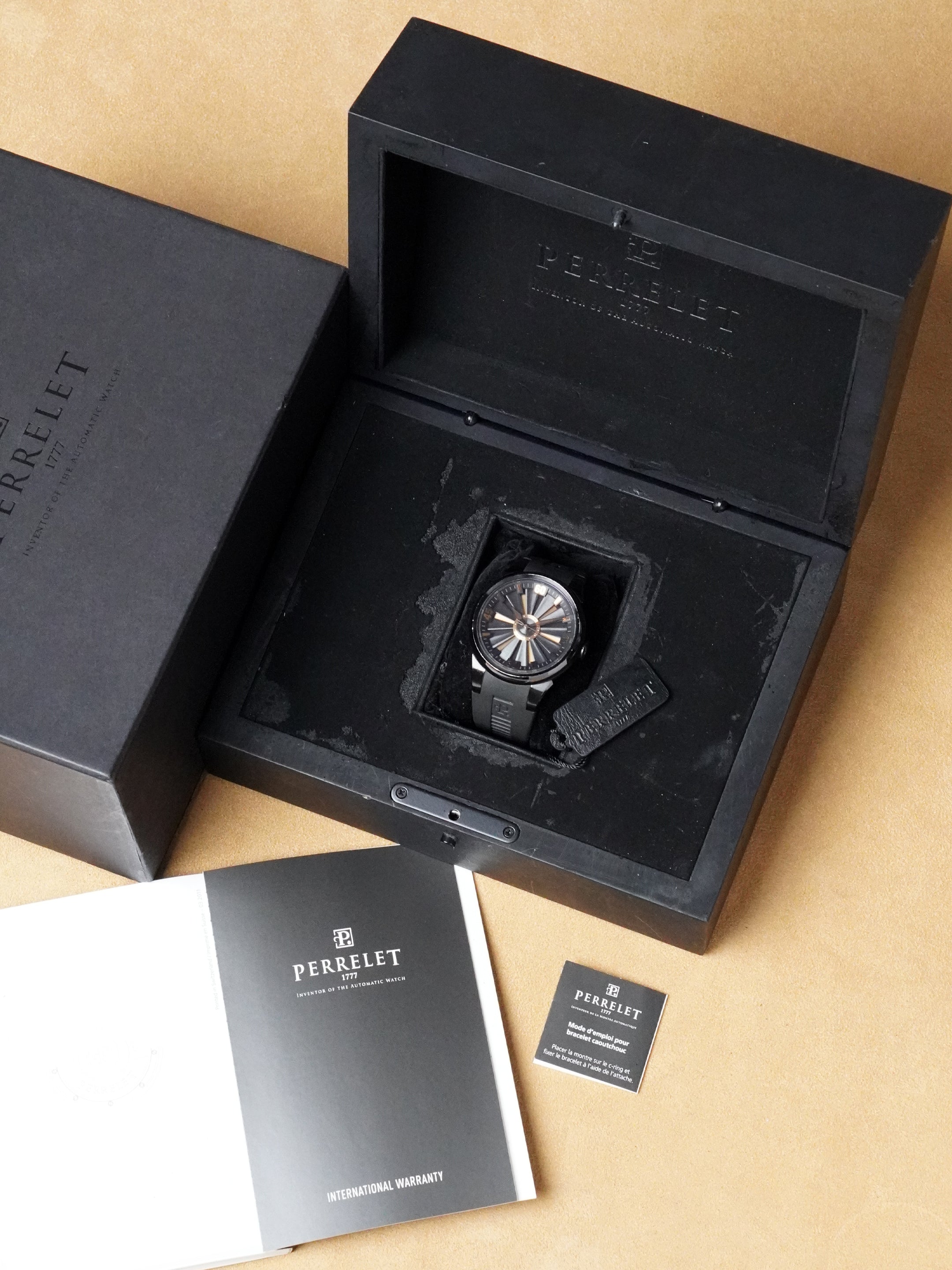 Perrelet Turbine Playing With Fire A8008/1 - Limited Edition to 888, Full Set (2012)