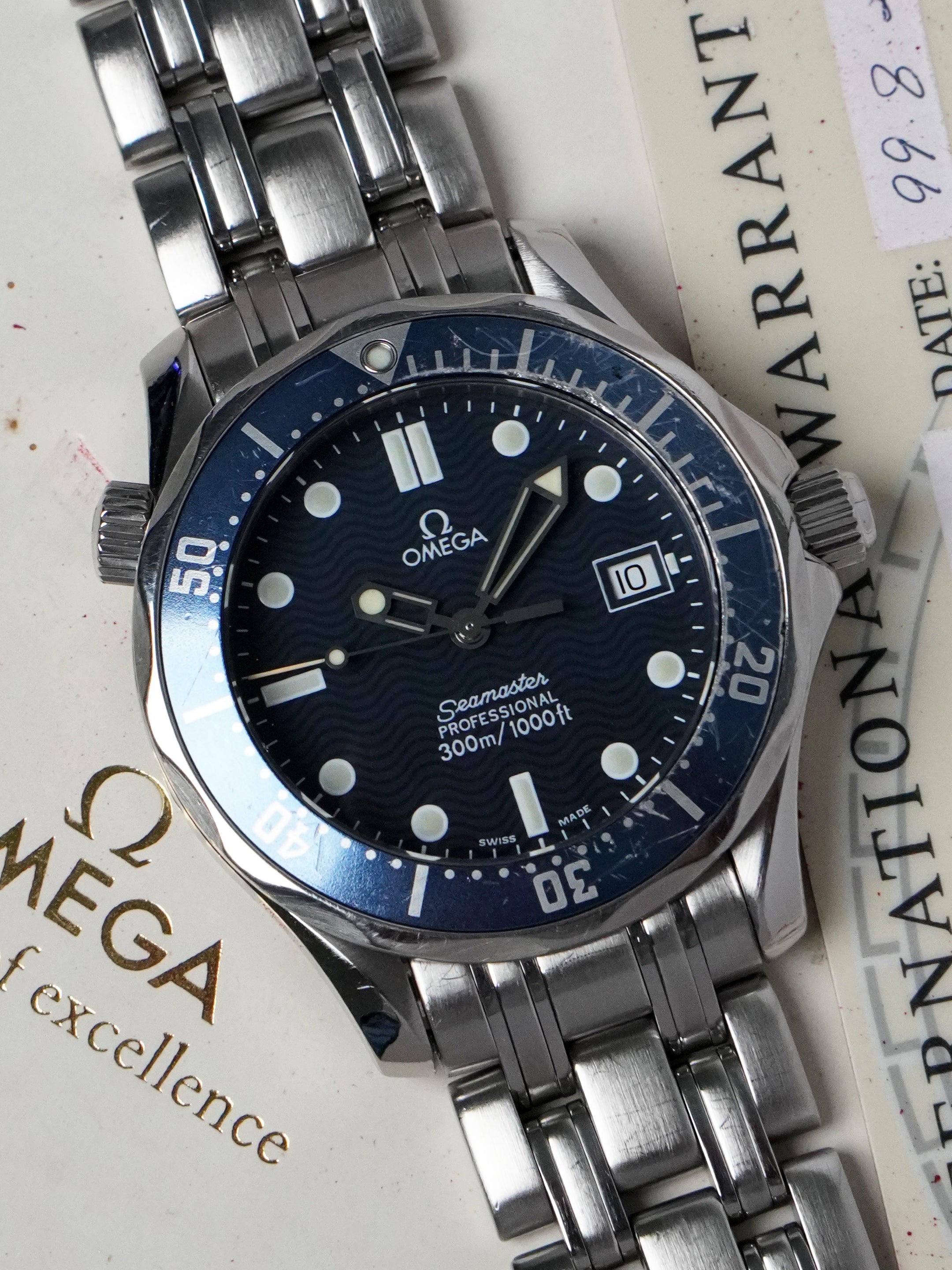 Omega Seamaster Diver 300 M 2561.80.00 - Stainless Steel, Blue Dial, Quartz, Full Set (1998)