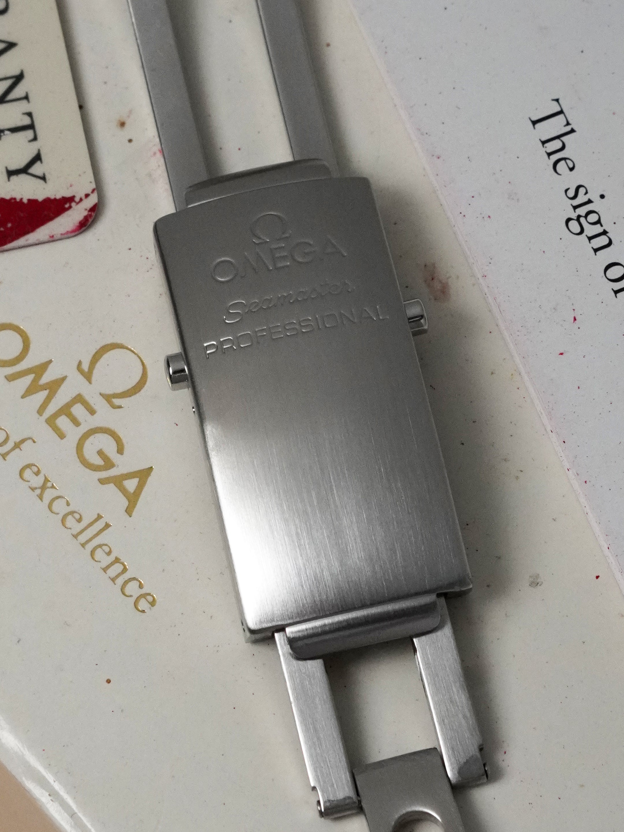 Omega Seamaster Diver 300 M 2561.80.00 - Stainless Steel, Blue Dial, Quartz, Full Set (1998)