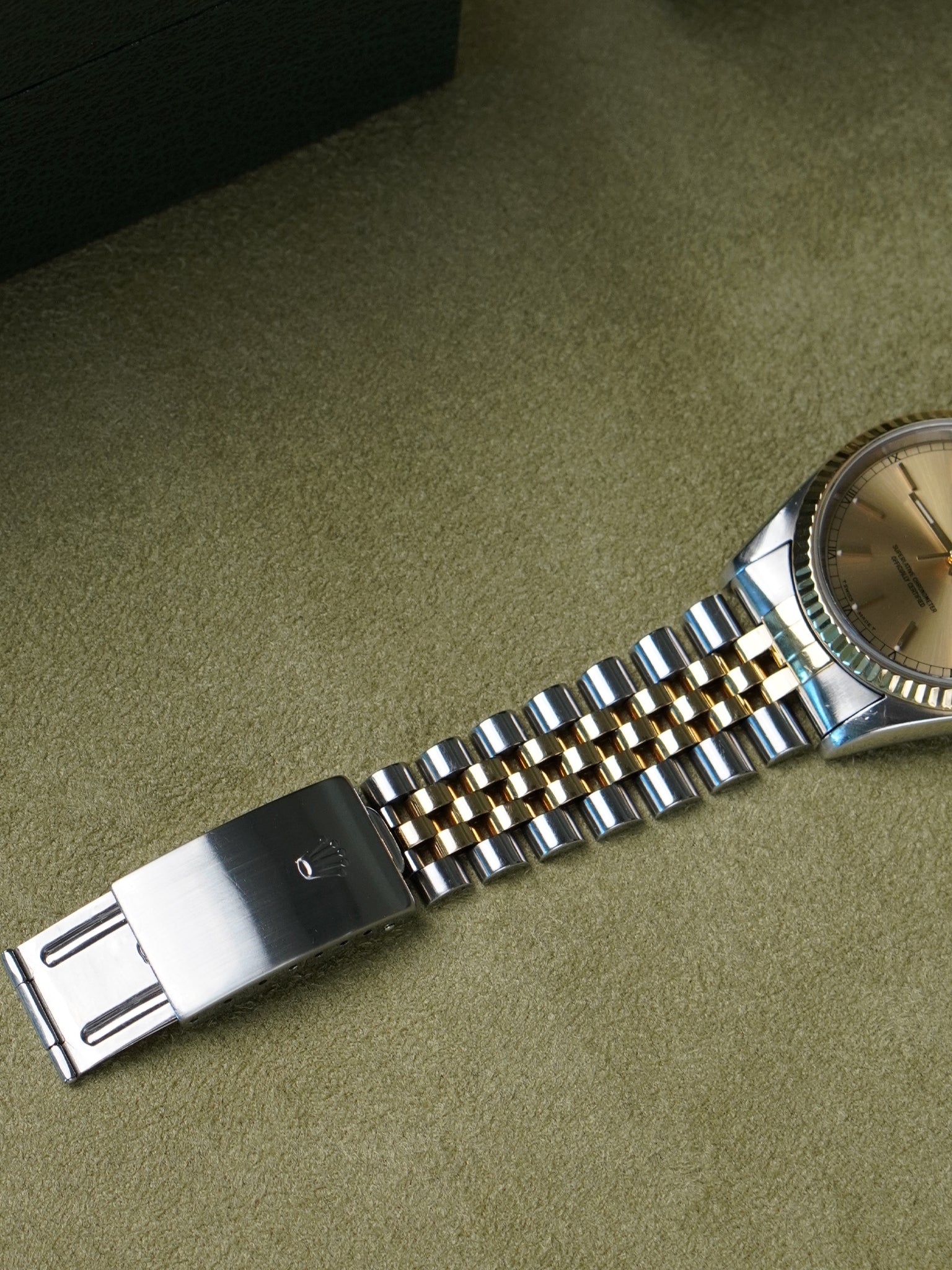 Rolex Datejust 36 16233 - Two-Tone, Champagne Dial, Automatic, Original Box (1996)