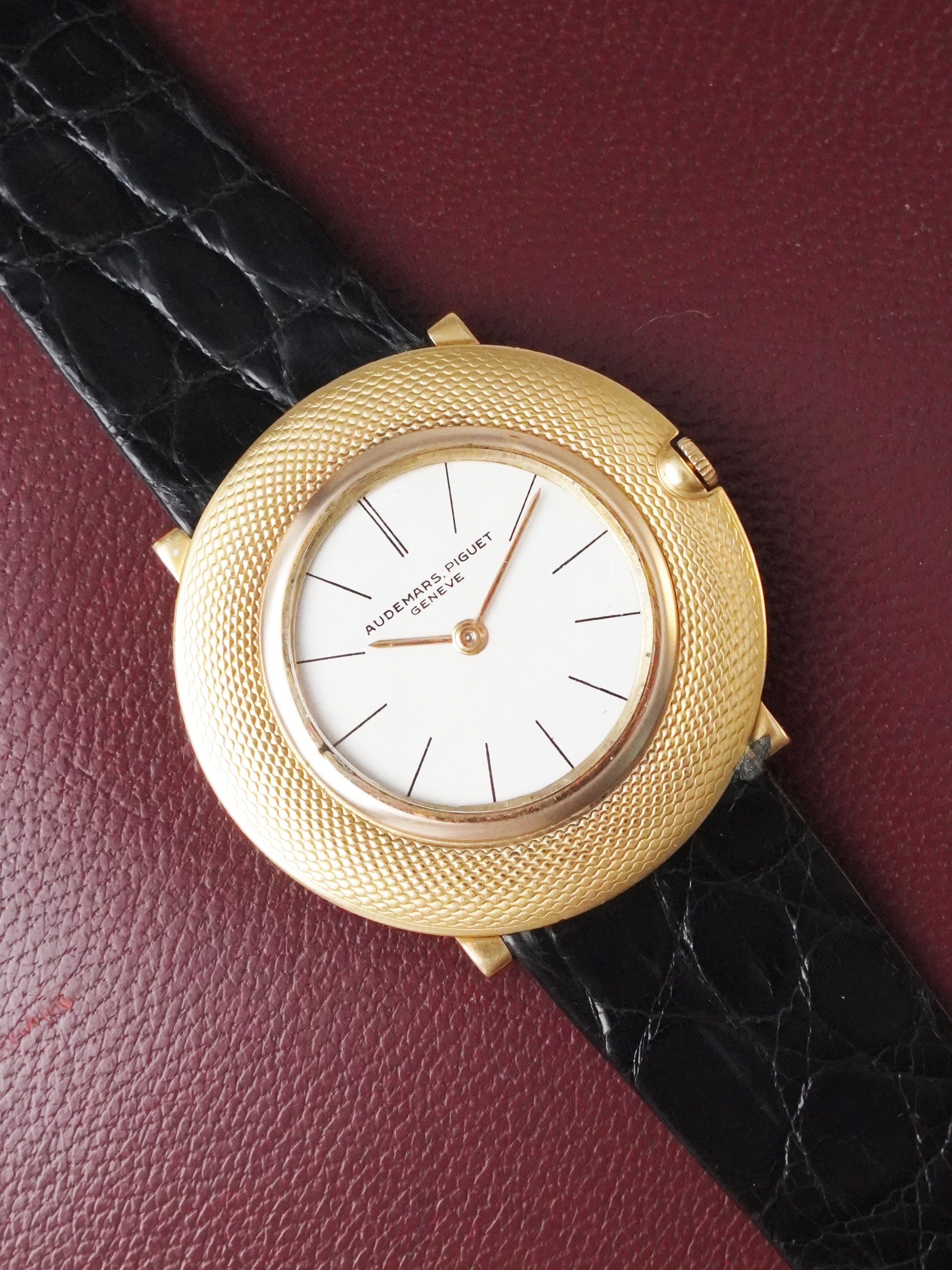 Audemars Piguet Disco Volante 5093 - Yellow Gold, White Dial, Box Only (1955)