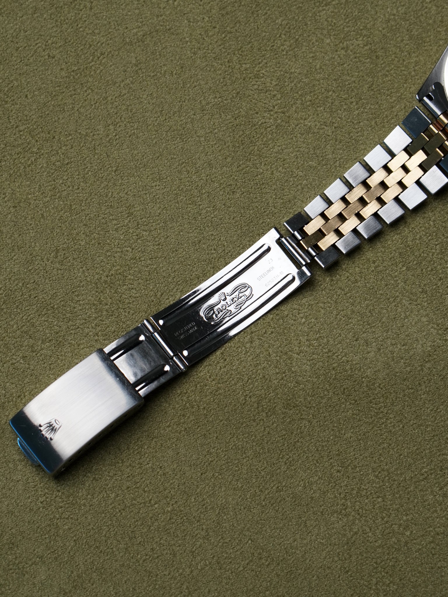 Rolex Datejust 36 16233 - Two-Tone, Champagne Dial, Automatic, Original Box (1996)