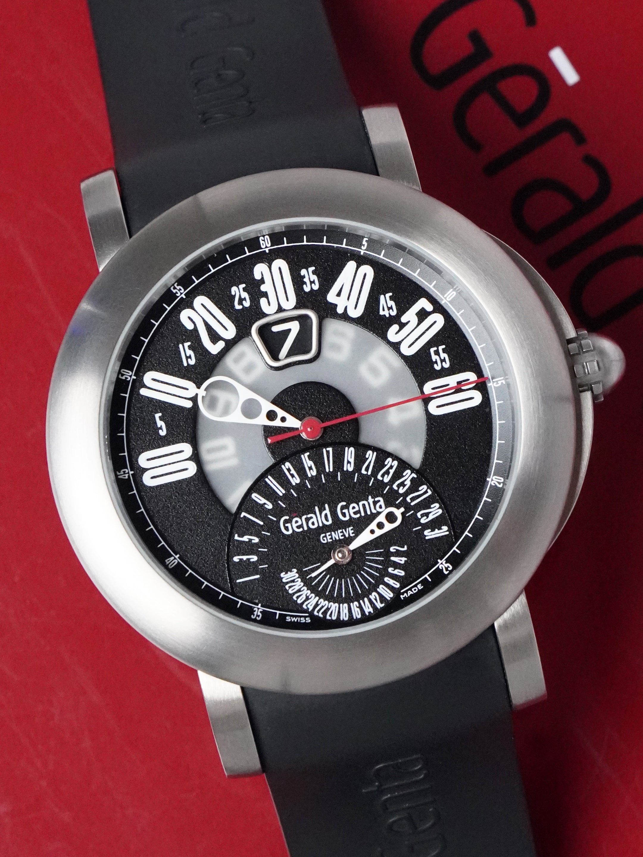 Gérald Genta Arena Bi-Retro Sport BSP.Y.80 - Titanium, Black Dial, Automatic, Box (2008)