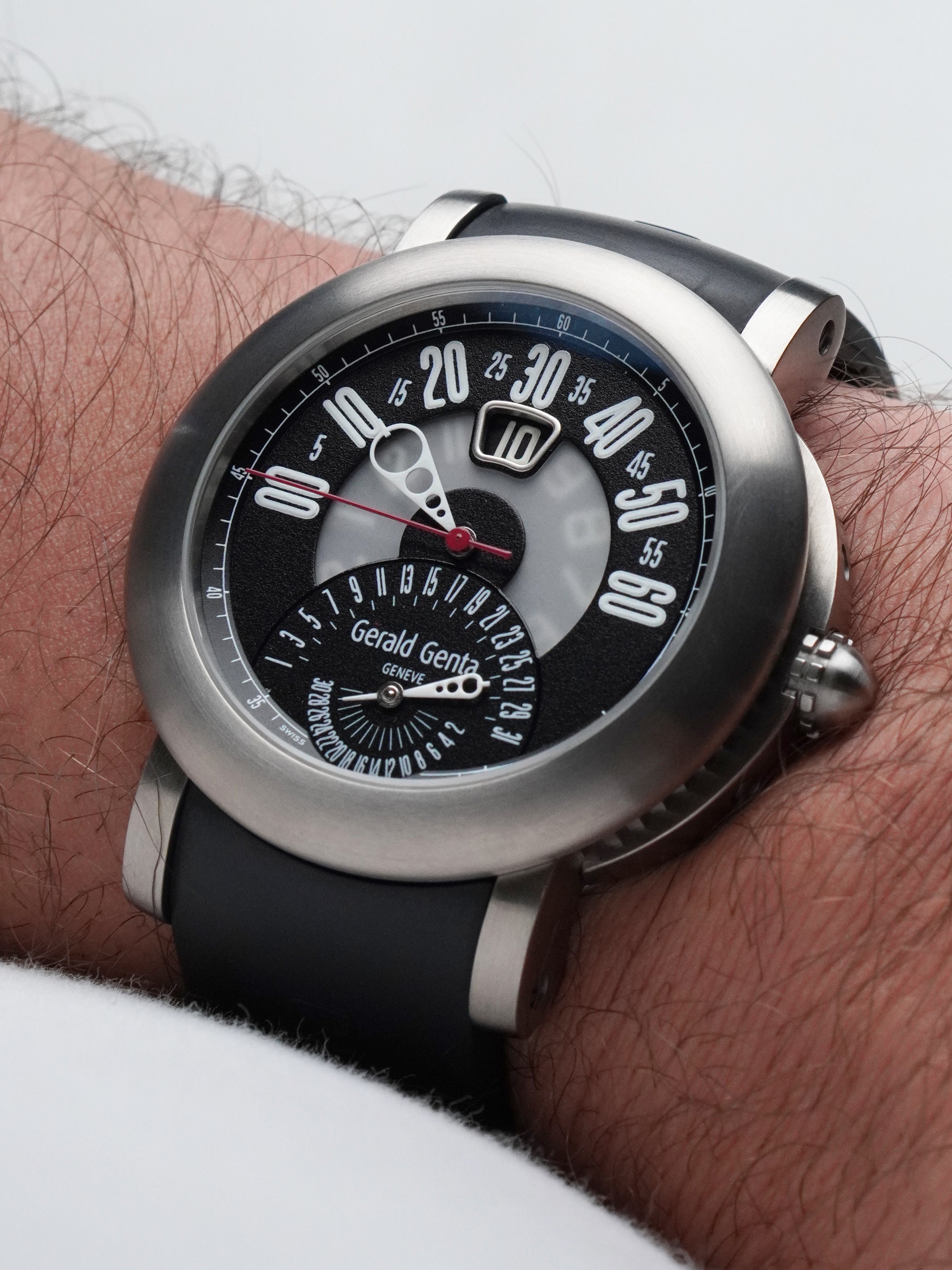 Gérald Genta Arena Bi-Retro Sport BSP.Y.80 - Titanium, Black Dial, Automatic, Box (2008)