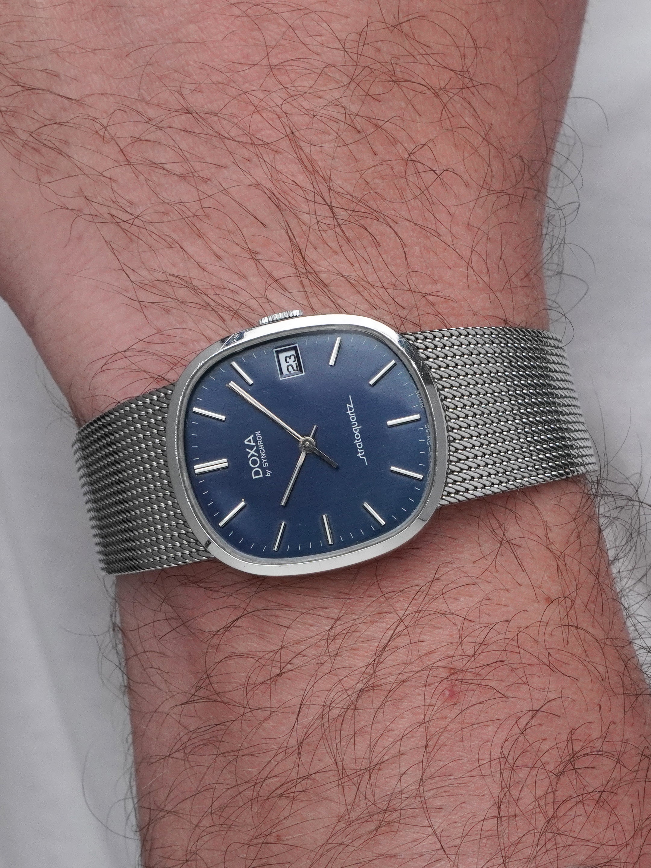 Doxa by Synchron Stratoquartz Ellipse - Stainless Steel, Blue Dial, Quartz, Original Box (1976*)