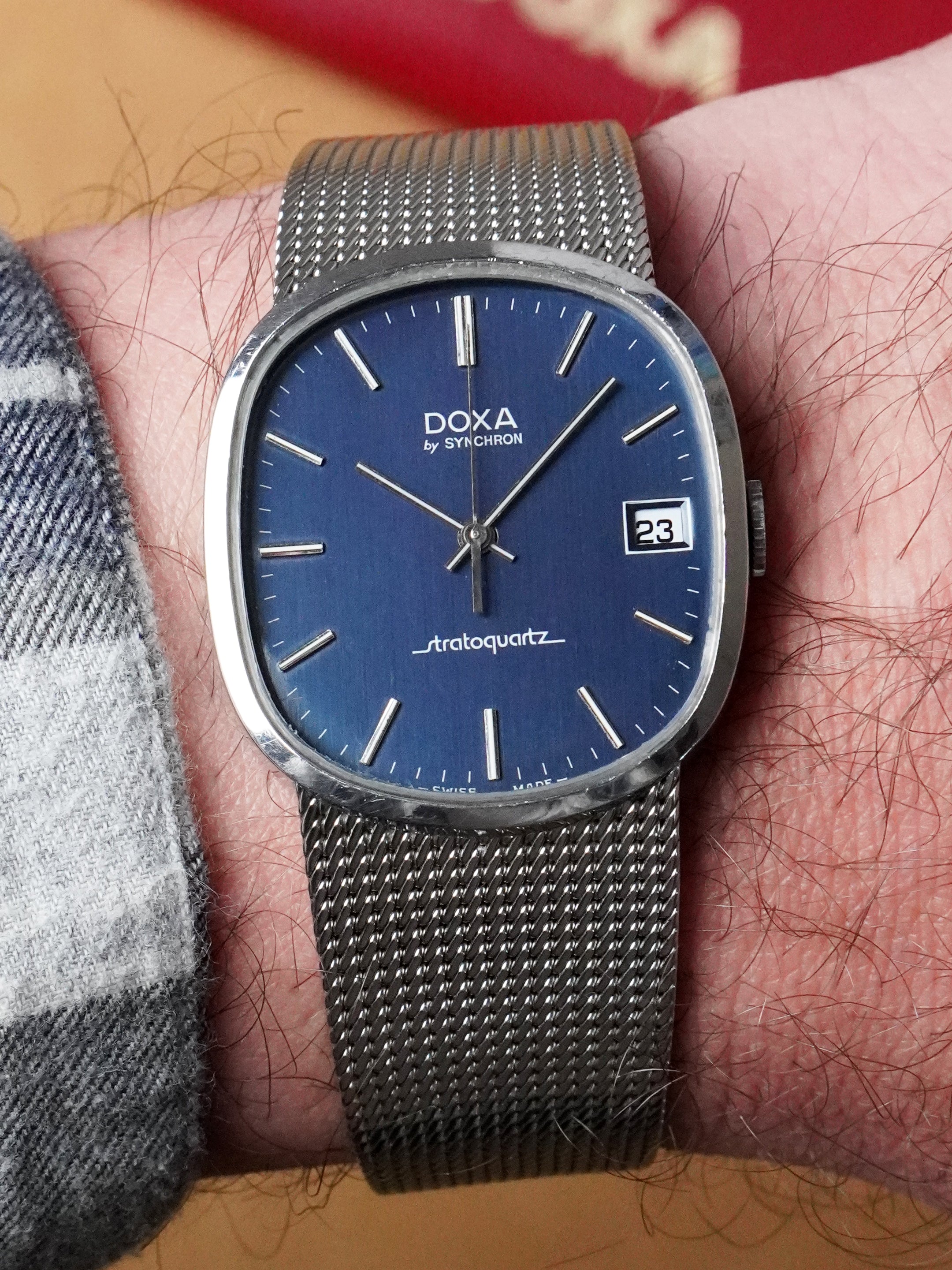Doxa by Synchron Stratoquartz Ellipse - Stainless Steel, Blue Dial, Quartz, Original Box (1976*)