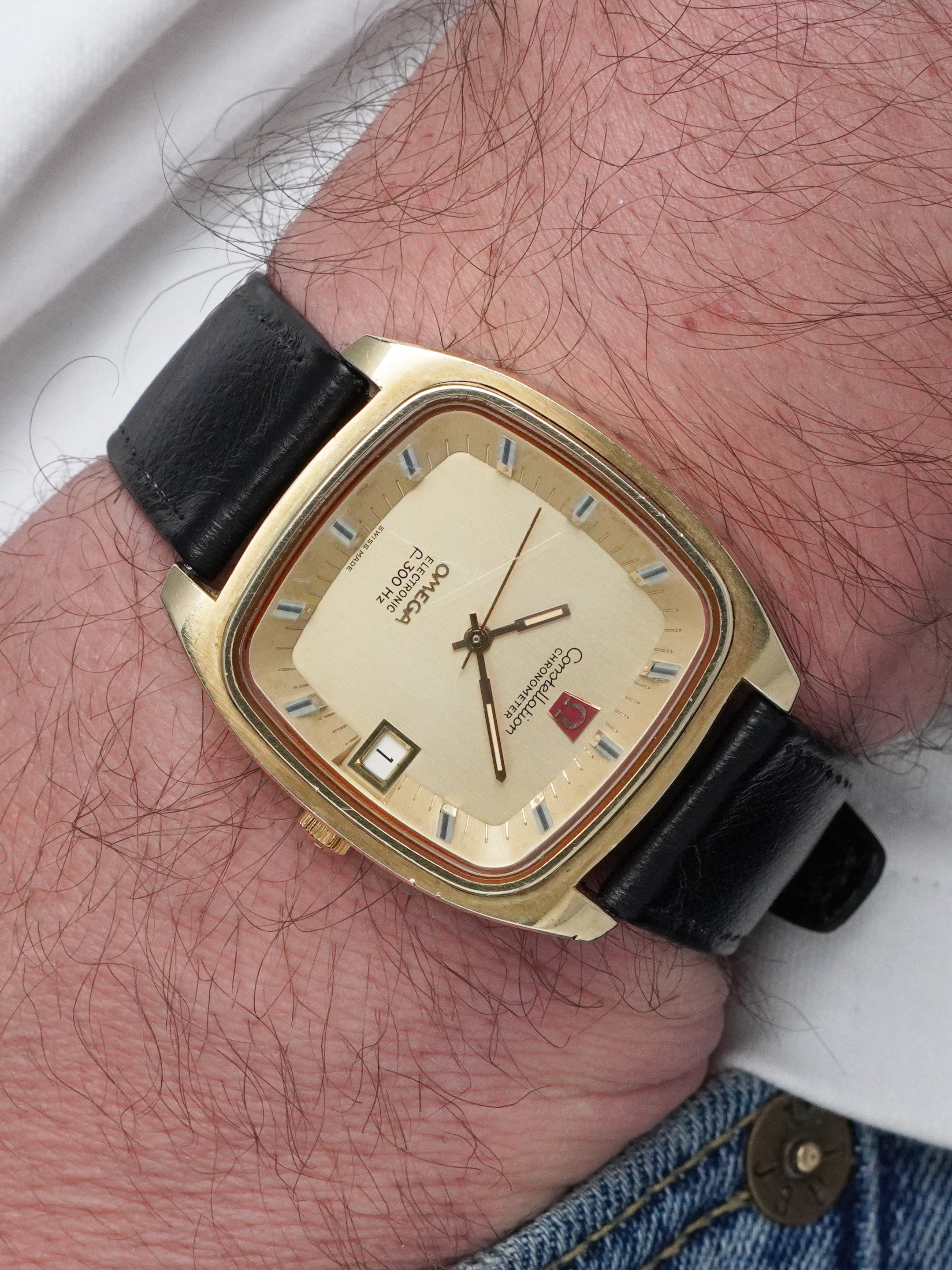 Omega Constellation Electronic F300hz 198.0027 - Gold-plated, Gold Dial, Quartz, Original Box (1972)
