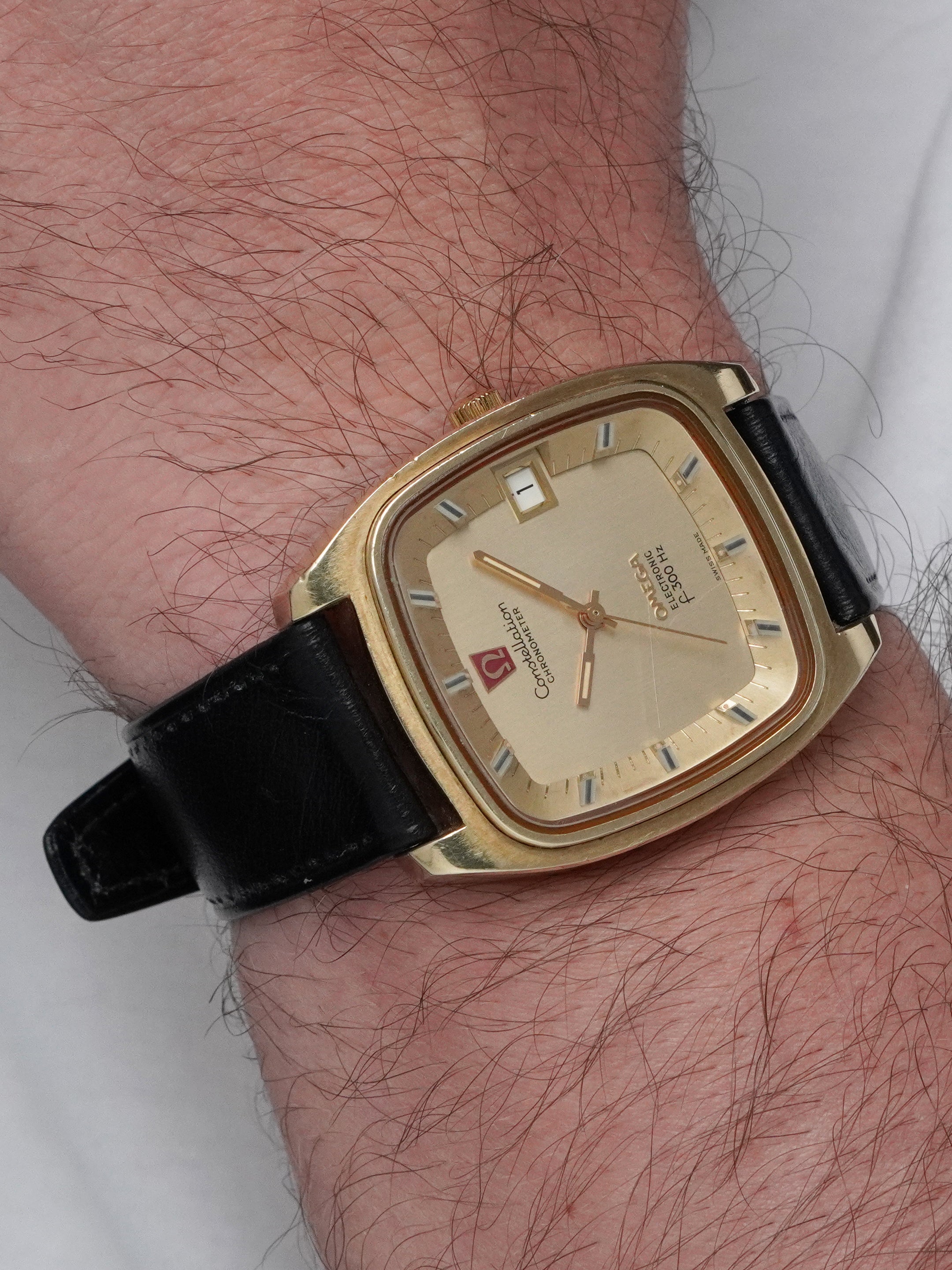 Omega Constellation Electronic F300hz 198.0027 - Gold-plated, Gold Dial, Quartz, Original Box (1972)