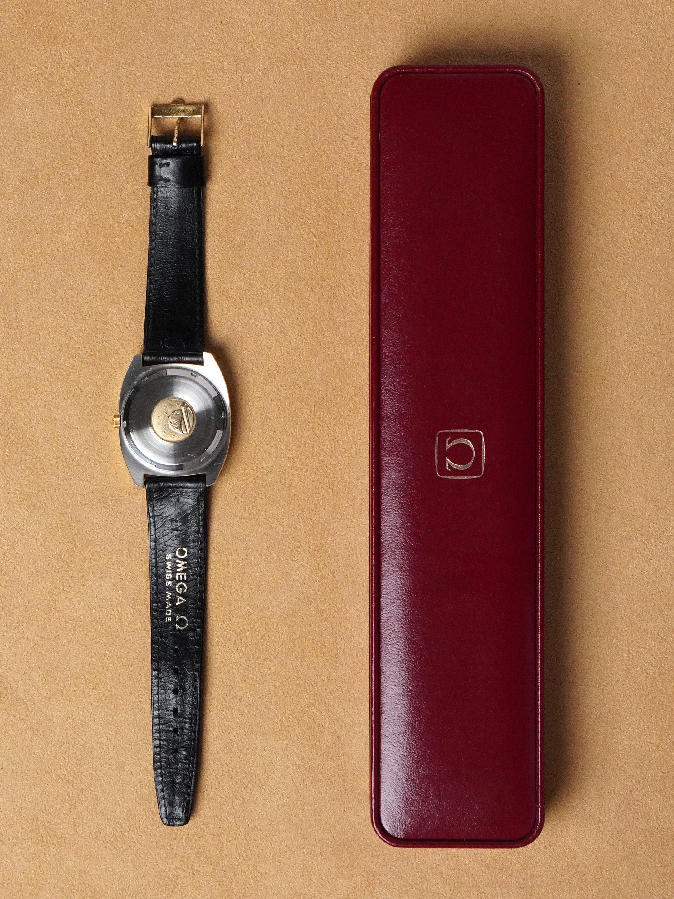 Omega Constellation Electronic F300hz 198.0027 - Gold-plated, Gold Dial, Quartz, Original Box (1972)