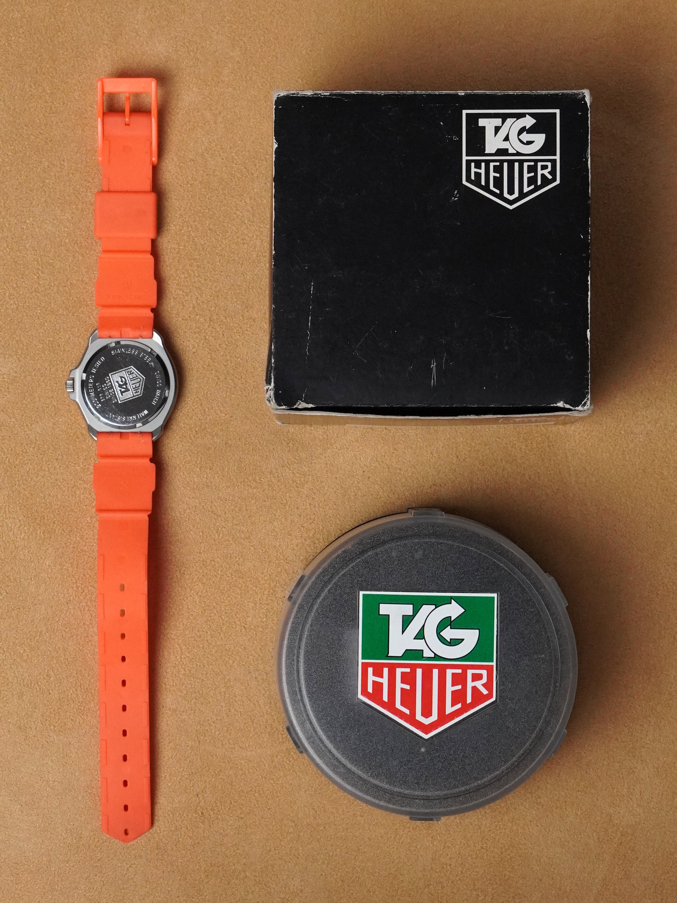 TAG Heuer Formula 1 Quartz 373.513 - Stainless Steel, Silver Dial, Quartz, Original Box (1988)