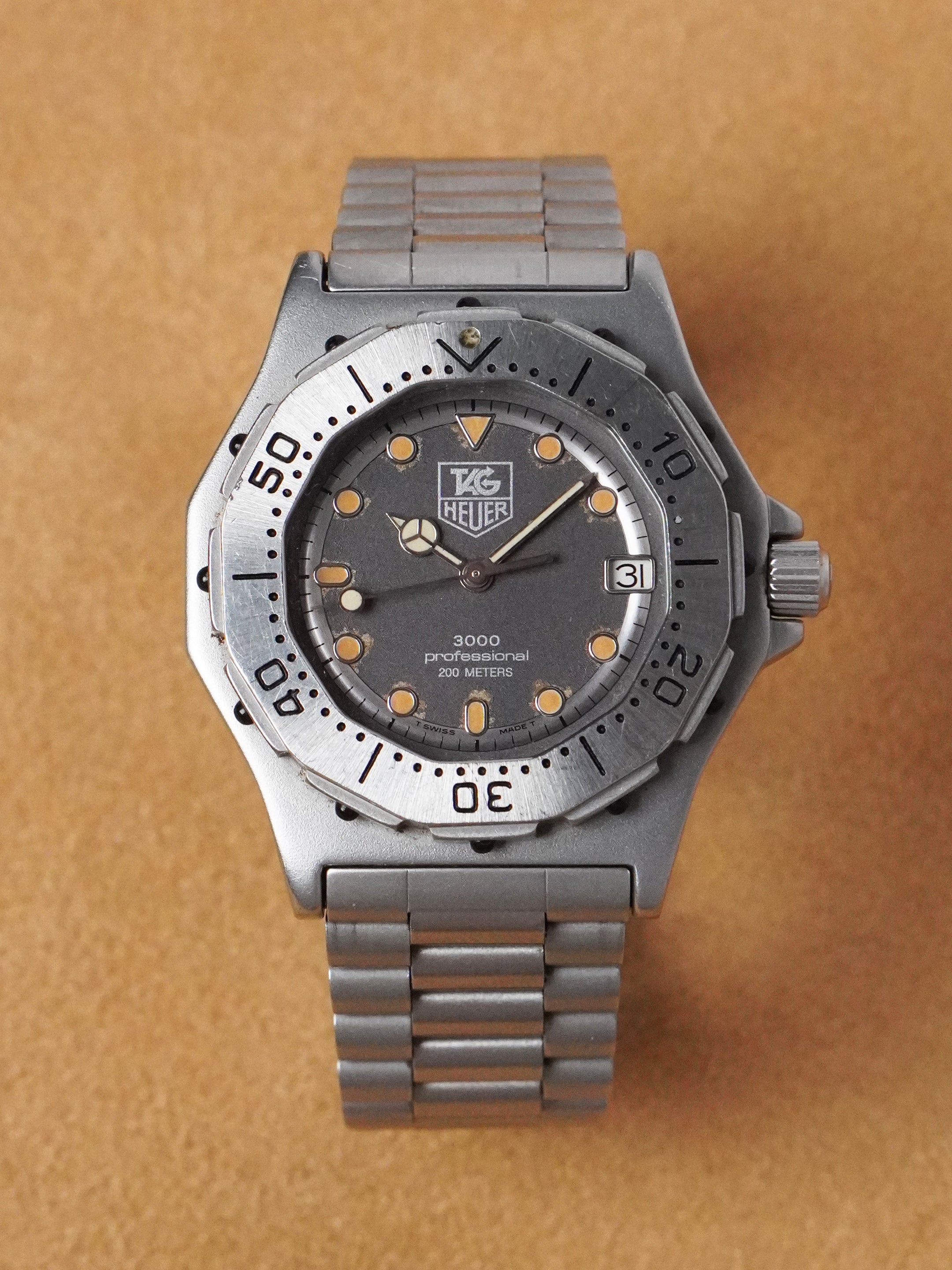 TAG Heuer Professional 3000 932.213 - Stainless Steel, Grey Dial, Quartz, Watch Only (1988)