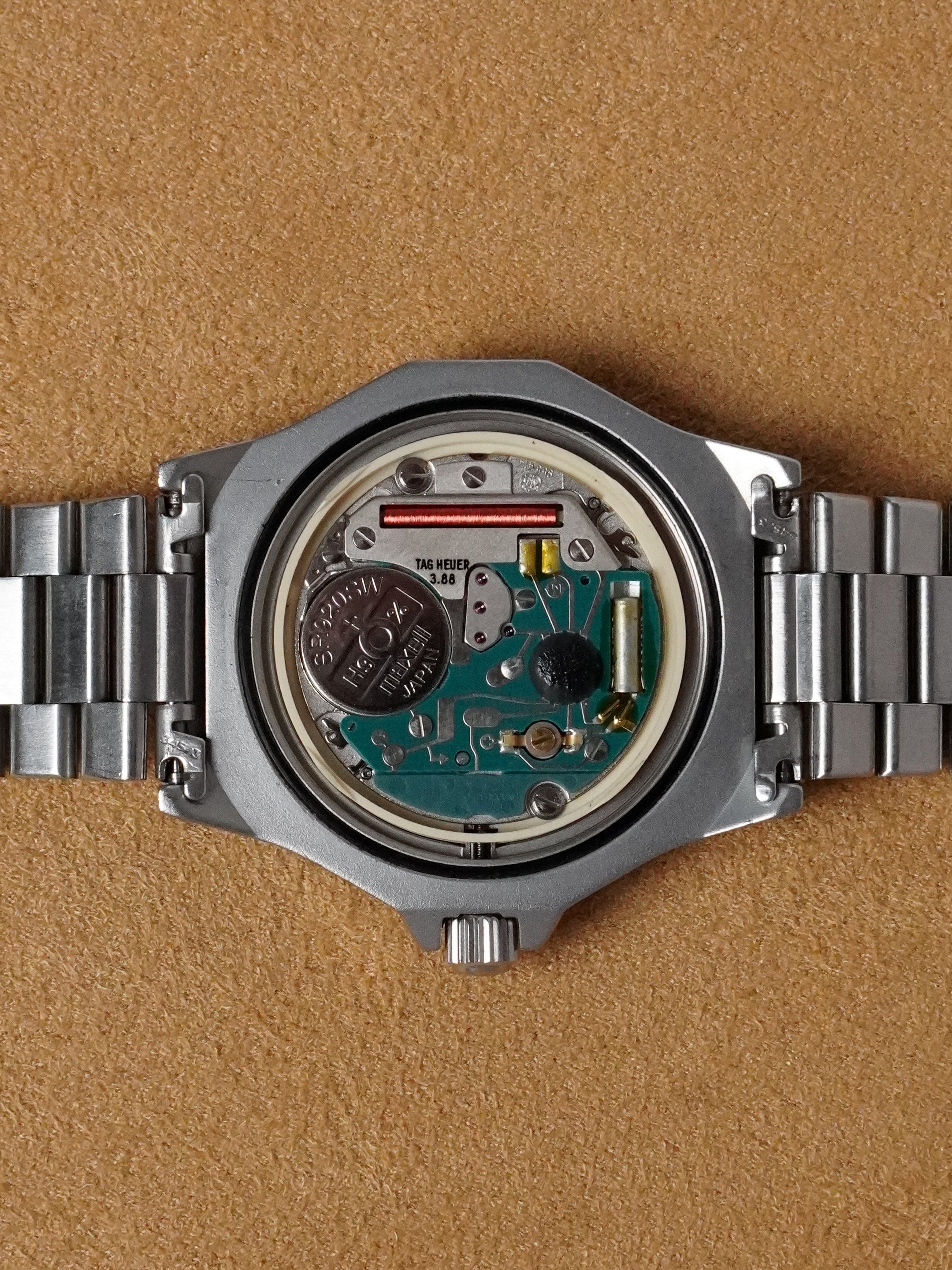 TAG Heuer Professional 3000 932.213 - Stainless Steel, Grey Dial, Quartz, Watch Only (1988)