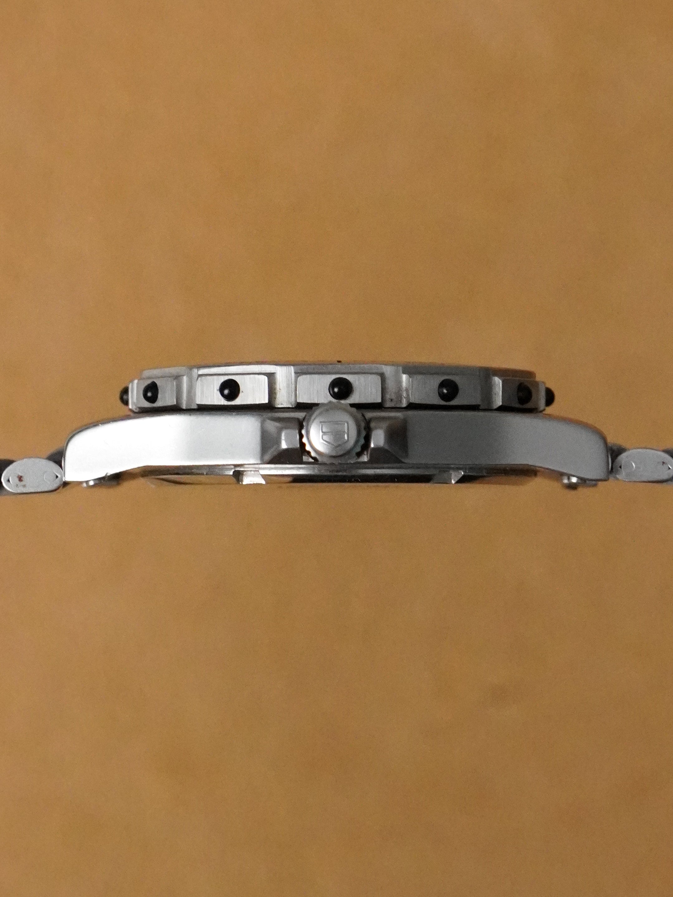 TAG Heuer Professional 3000 932.213 - Stainless Steel, Grey Dial, Quartz, Watch Only (1988)