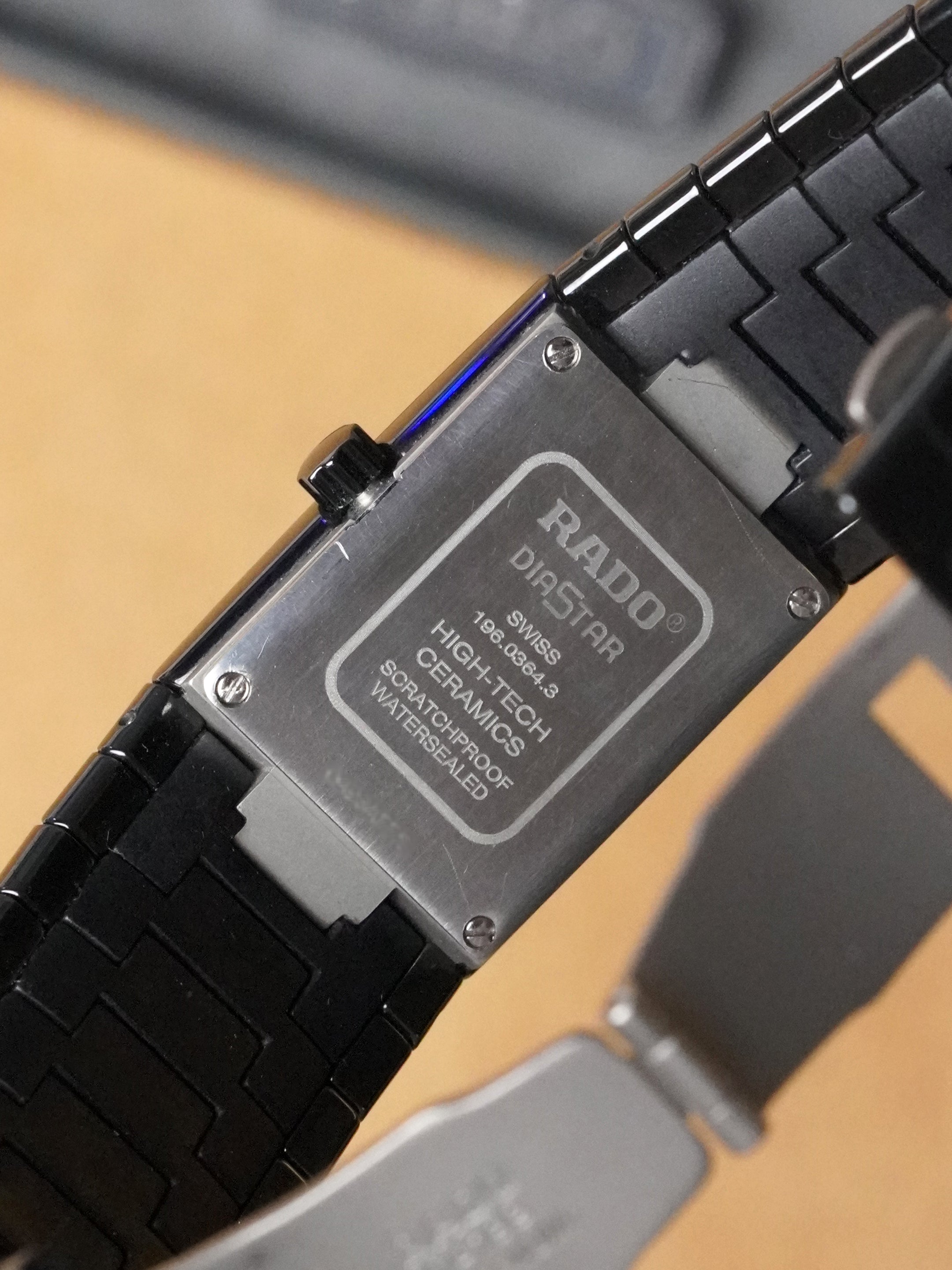 Rado Diastar 196.0364.3 - High-Tech Ceramics, Black Dial, Quartz, Full Set (2004)