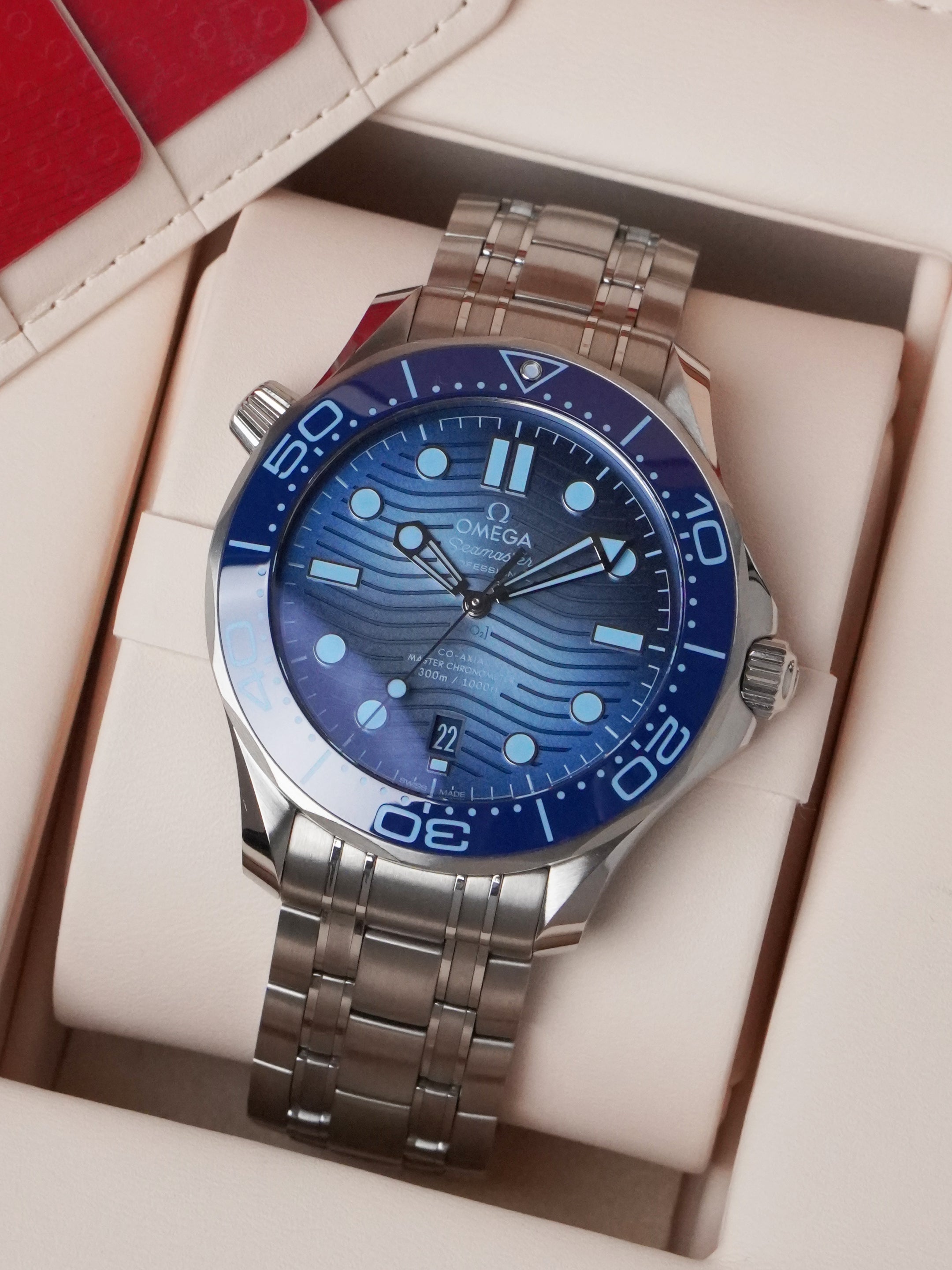 Omega Seamaster Diver 300 M "Summer Blue" 210.30.42.20.03.003 - Automatic, Full Set (2024)