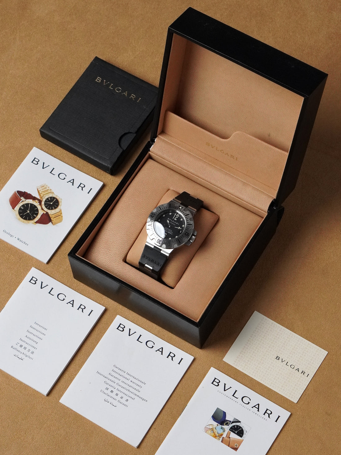 Bvlgari Diagono Professional Scuba 2000m SD42S - Black Dial, Automatic, Full Set (2000)