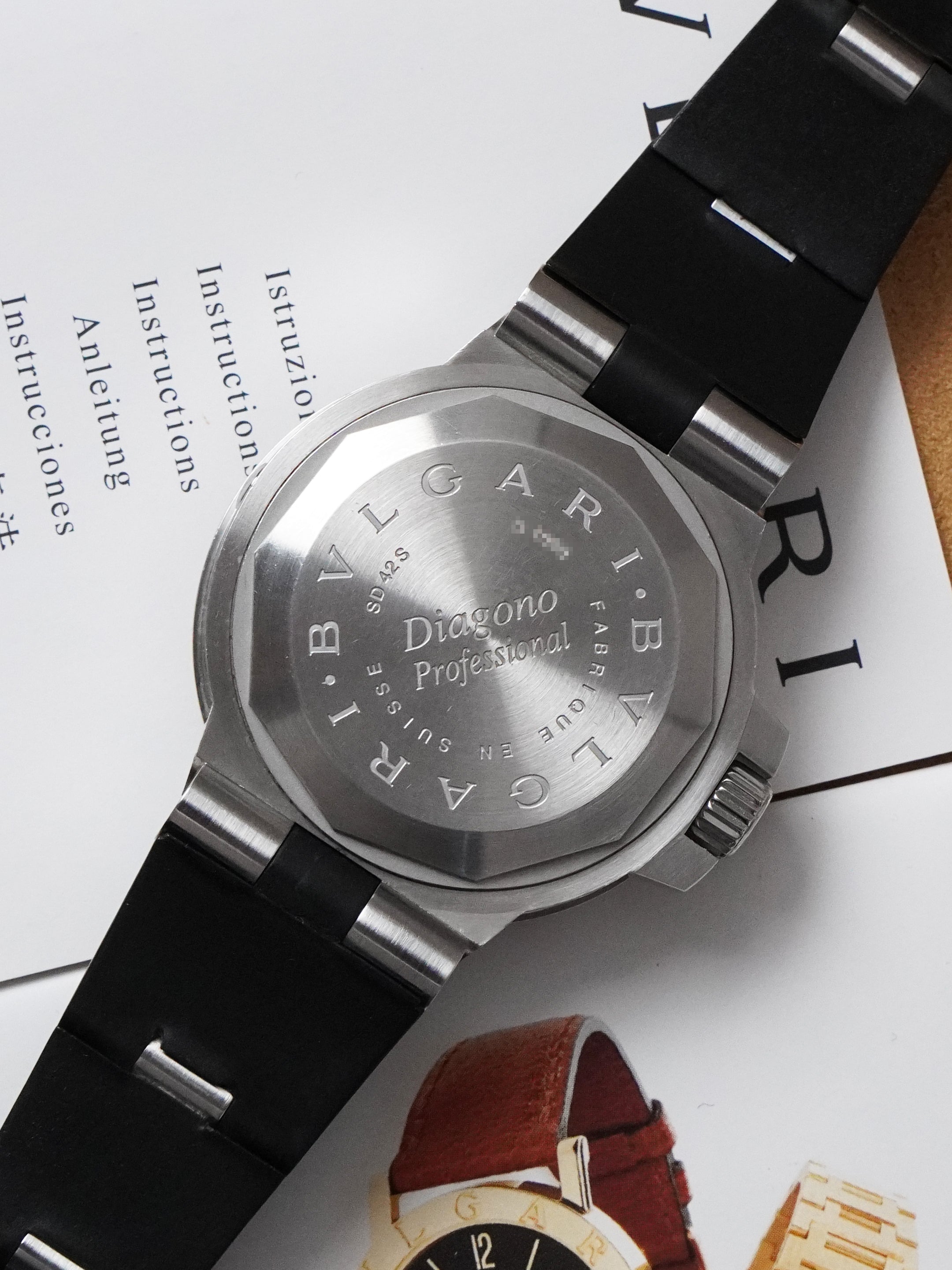 Bvlgari Diagono Professional Scuba 2000m SD42S - Black Dial, Automatic, Full Set (2000)