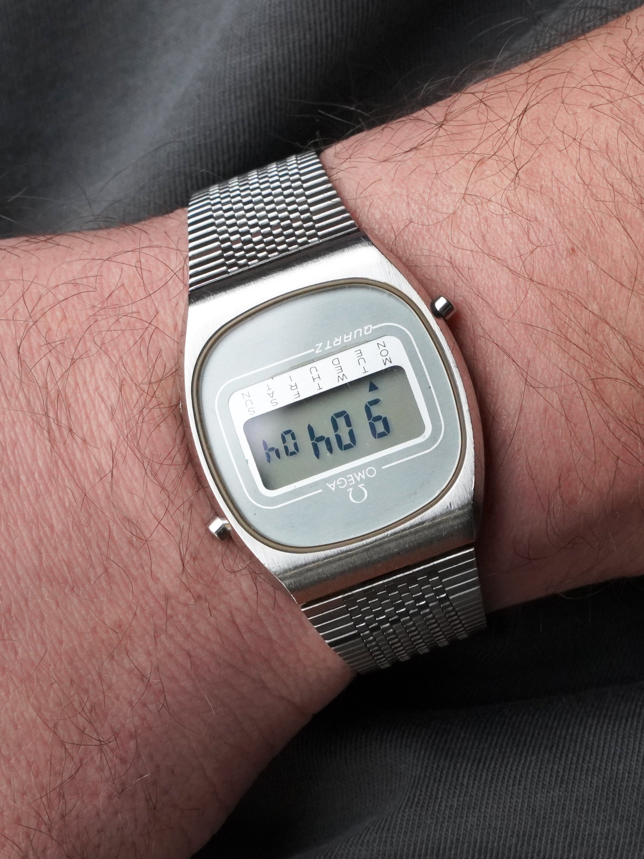 Omega Quartz Digital LCD196.0074 / 398.0850 - Stainless Steel, Full Set (1978)