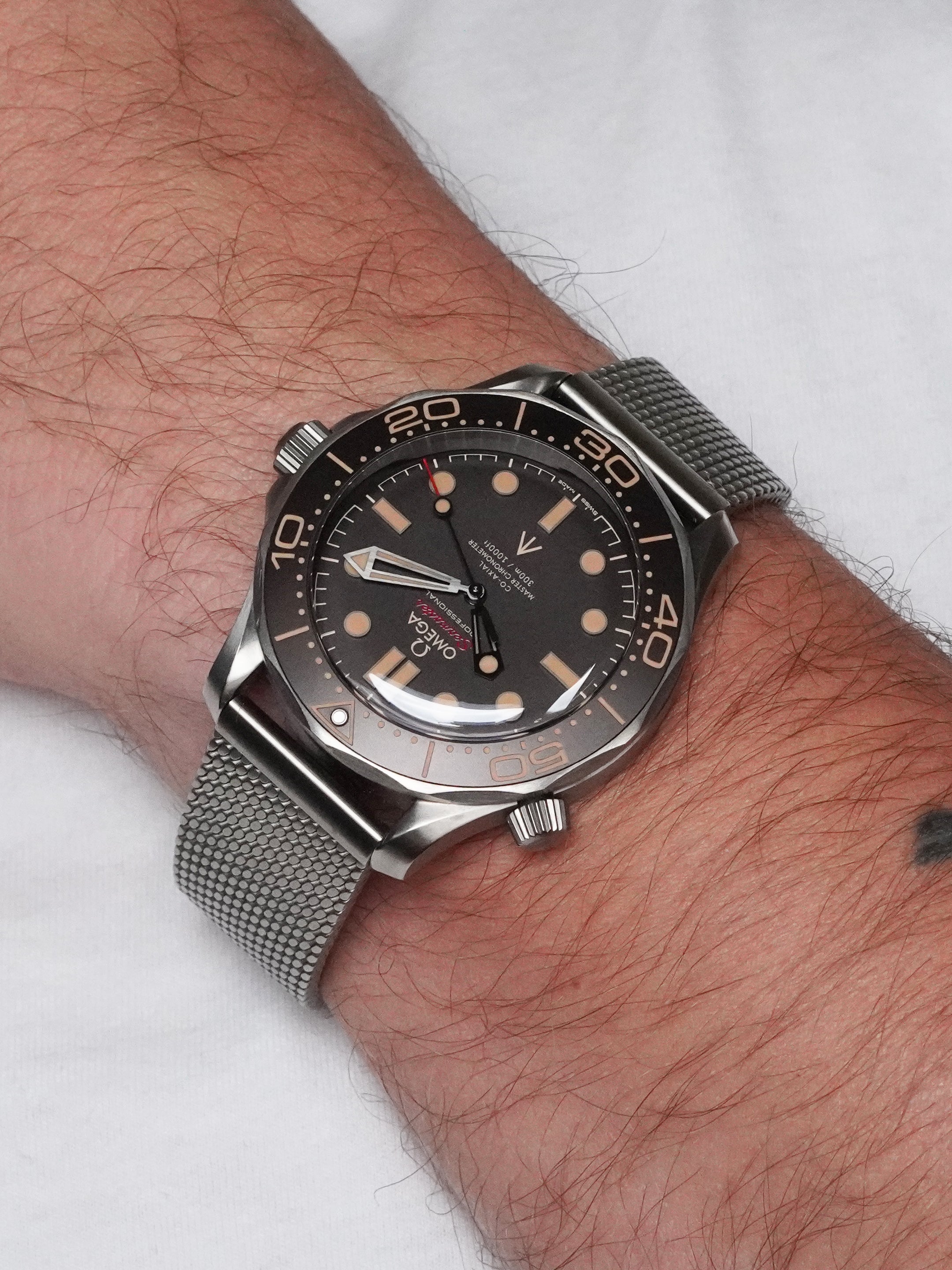 Omega Seamaster Diver 300 M "NTTD" 210.90.42.20.01.001 - Titanium, Brown Dial, Automatic, Full Set (2021)