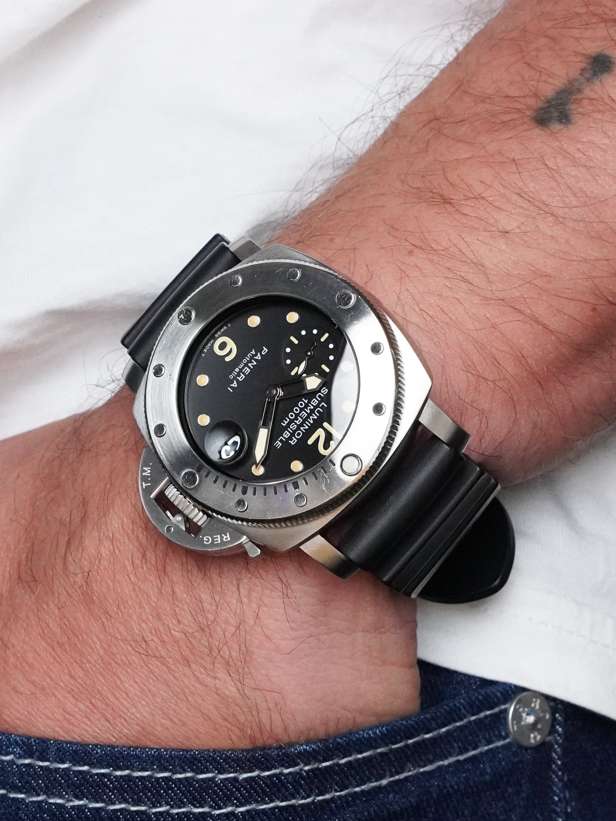 Panerai Luminor 1950 Submersible PAM 00243 - Stainless Steel, Black Dial, Full Set (2010)