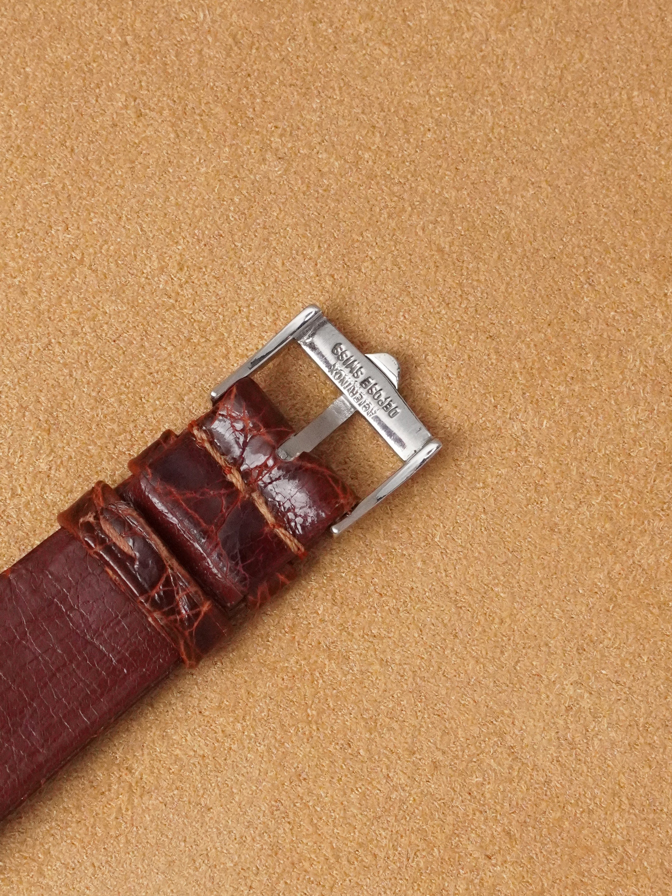 Jaeger-LeCoultre Master Quartz 23301-42 - Stainless Steel, Silver Dial, Quartz, Watch Only (1975)