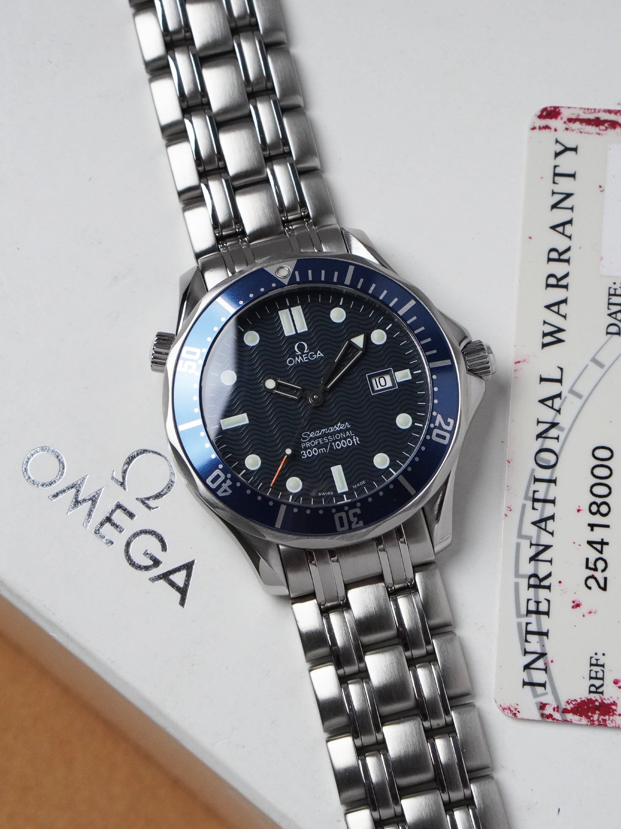 Omega Seamaster Diver 300 M 2541.80.00 - "James Bond" GoldenEye, Quartz (1998)
