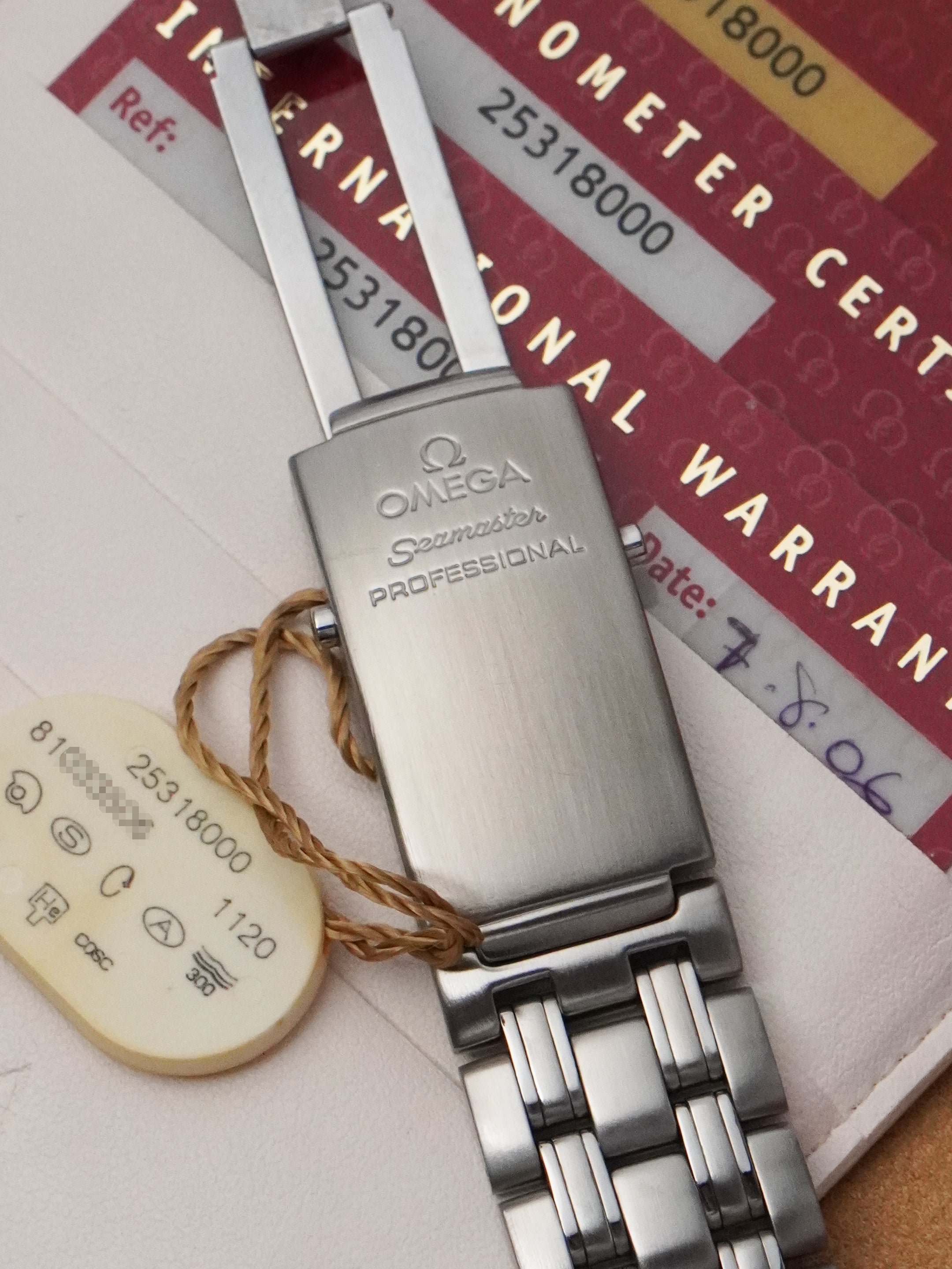 Omega Seamaster Diver 300 M 2531.80.00 - "James Bond", Automatic, Full Set (2007)