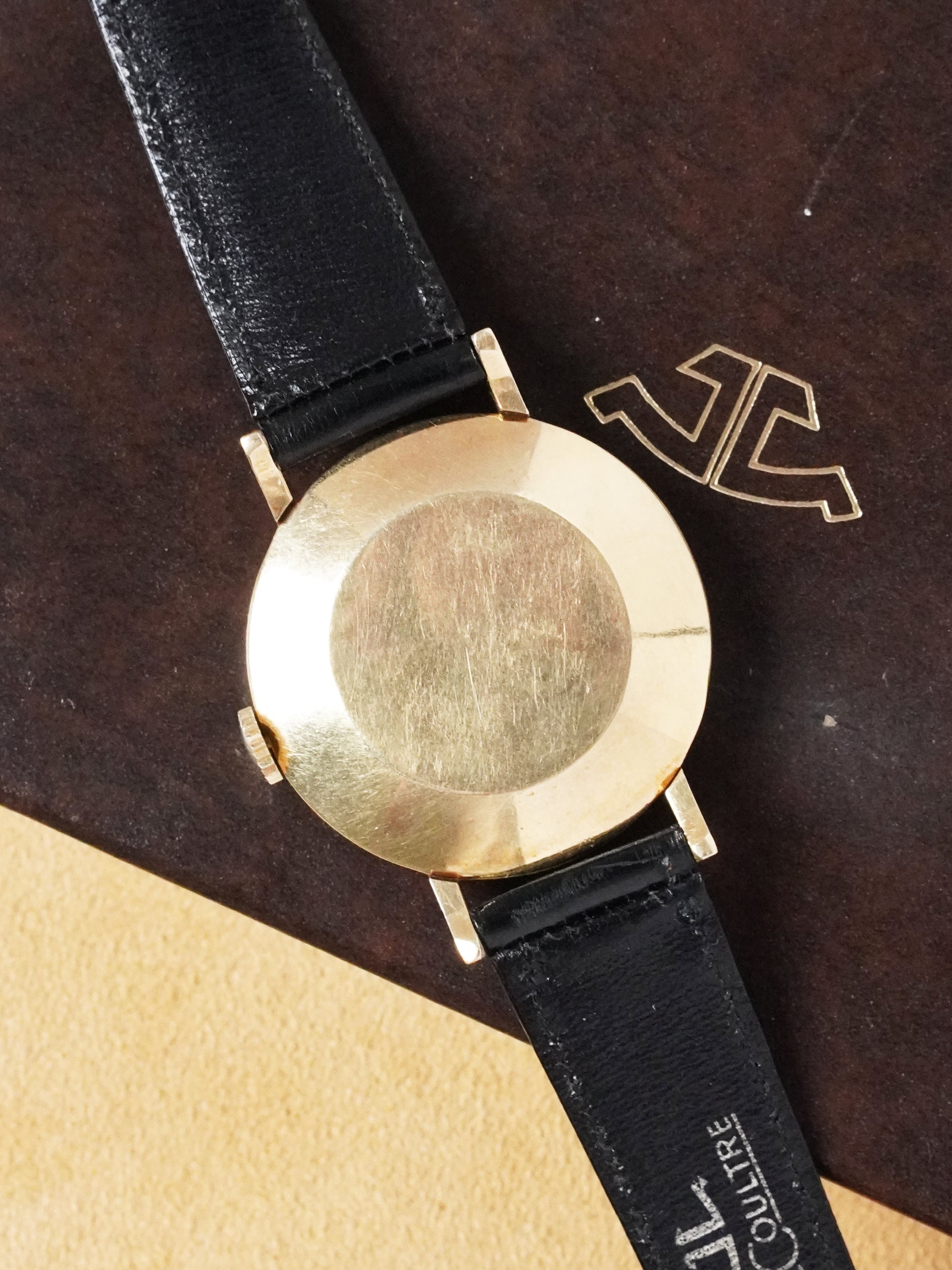 Jaeger-LeCoultre 2953 - 14k 0.585 Yellow Gold, Cream Dial, Manual Winding, Box (1957)