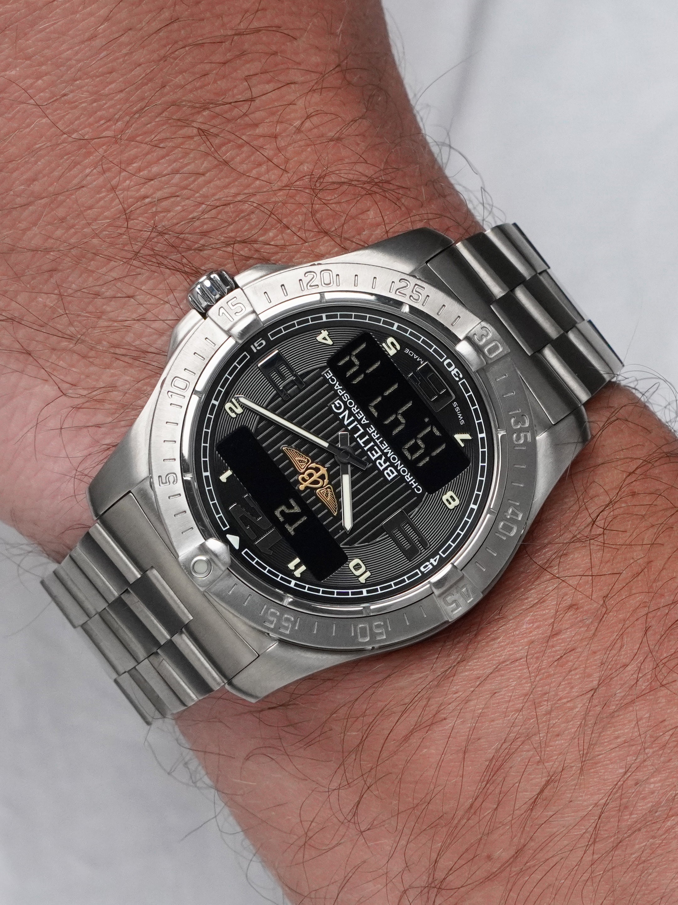 Breitling Aerospace Avantage E7936210/B962 - Titanium, Black Dial, Quartz, Full Set (2015)