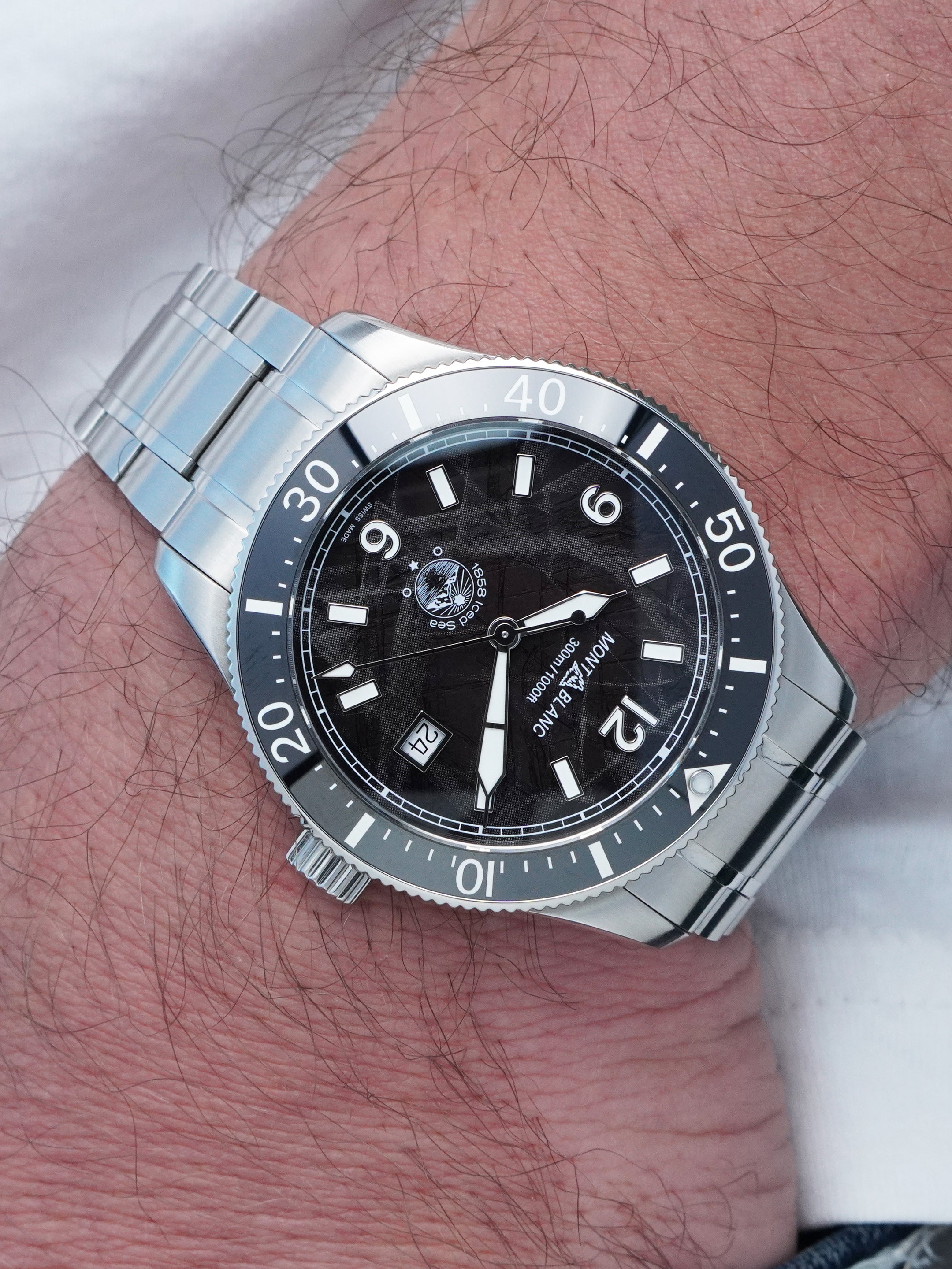 Montblanc Iced Sea Automatic Date MB129372 - Black Dial, Automatic, Full Set (2023)