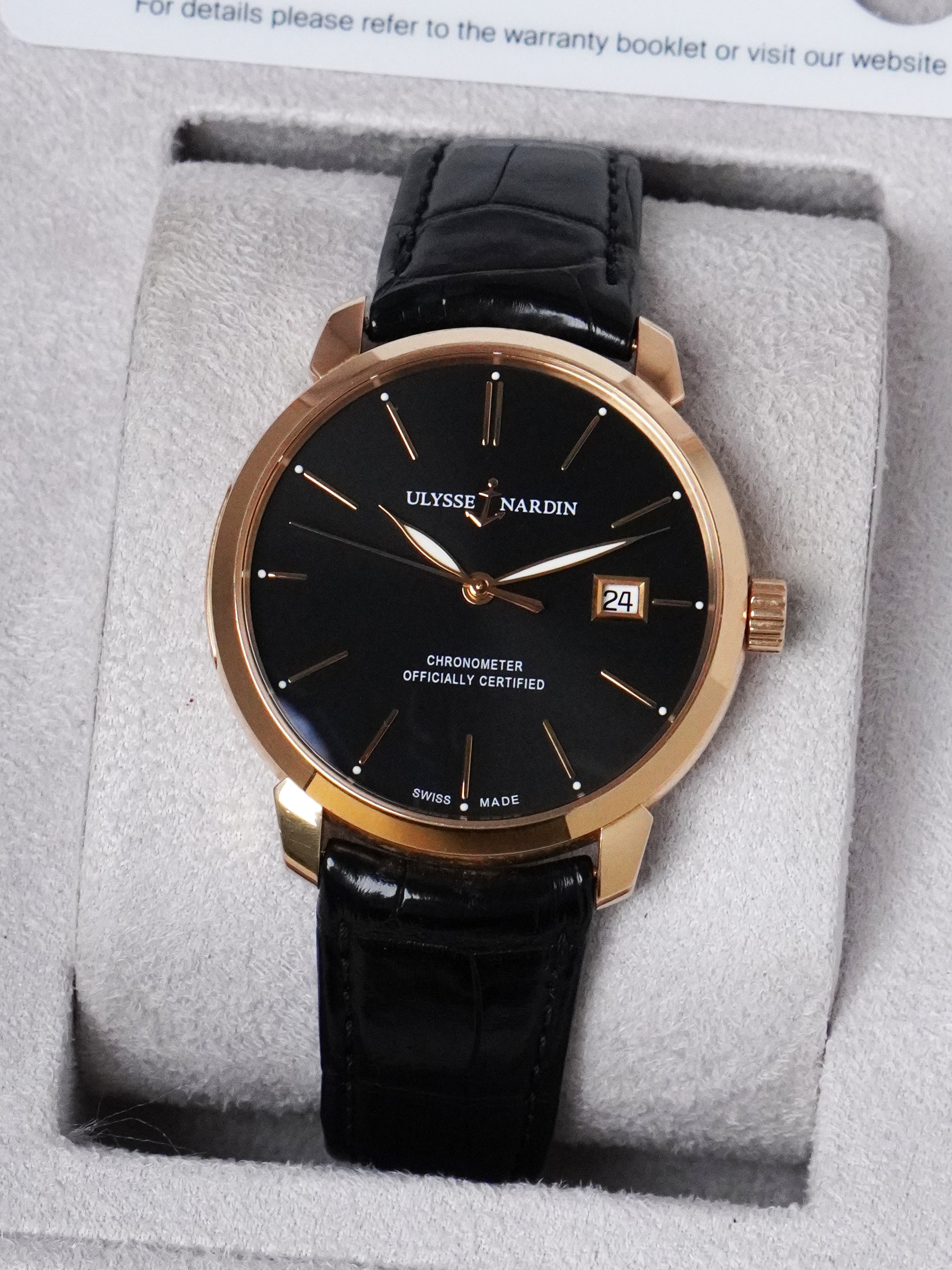 Ulysse Nardin San Marco 8156-111-2/92 - 18k 750 Yellow Gold, Black Dial, Full Set (2022)