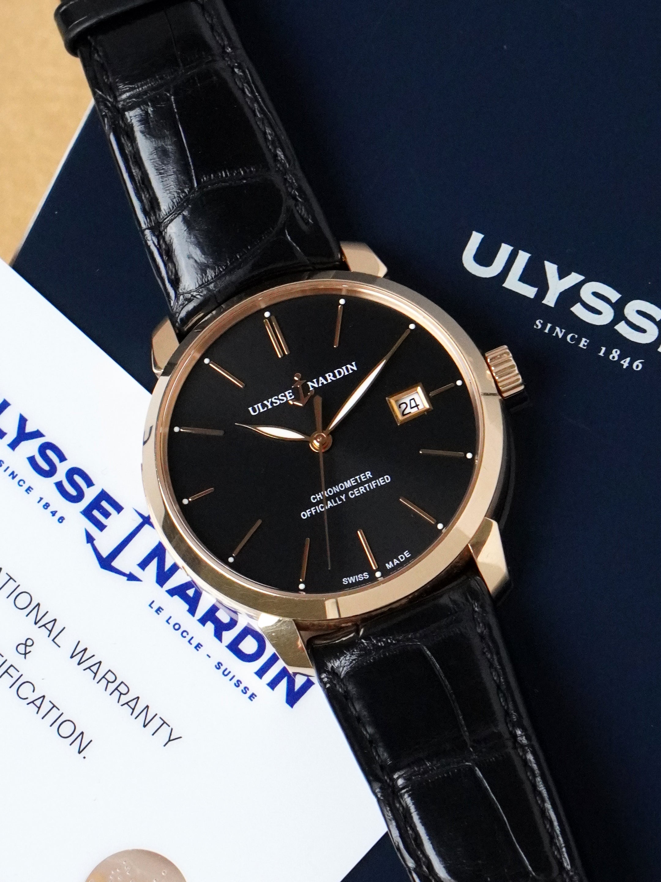 Ulysse Nardin San Marco 8156-111-2/92 - 18k 750 Yellow Gold, Black Dial, Full Set (2022)