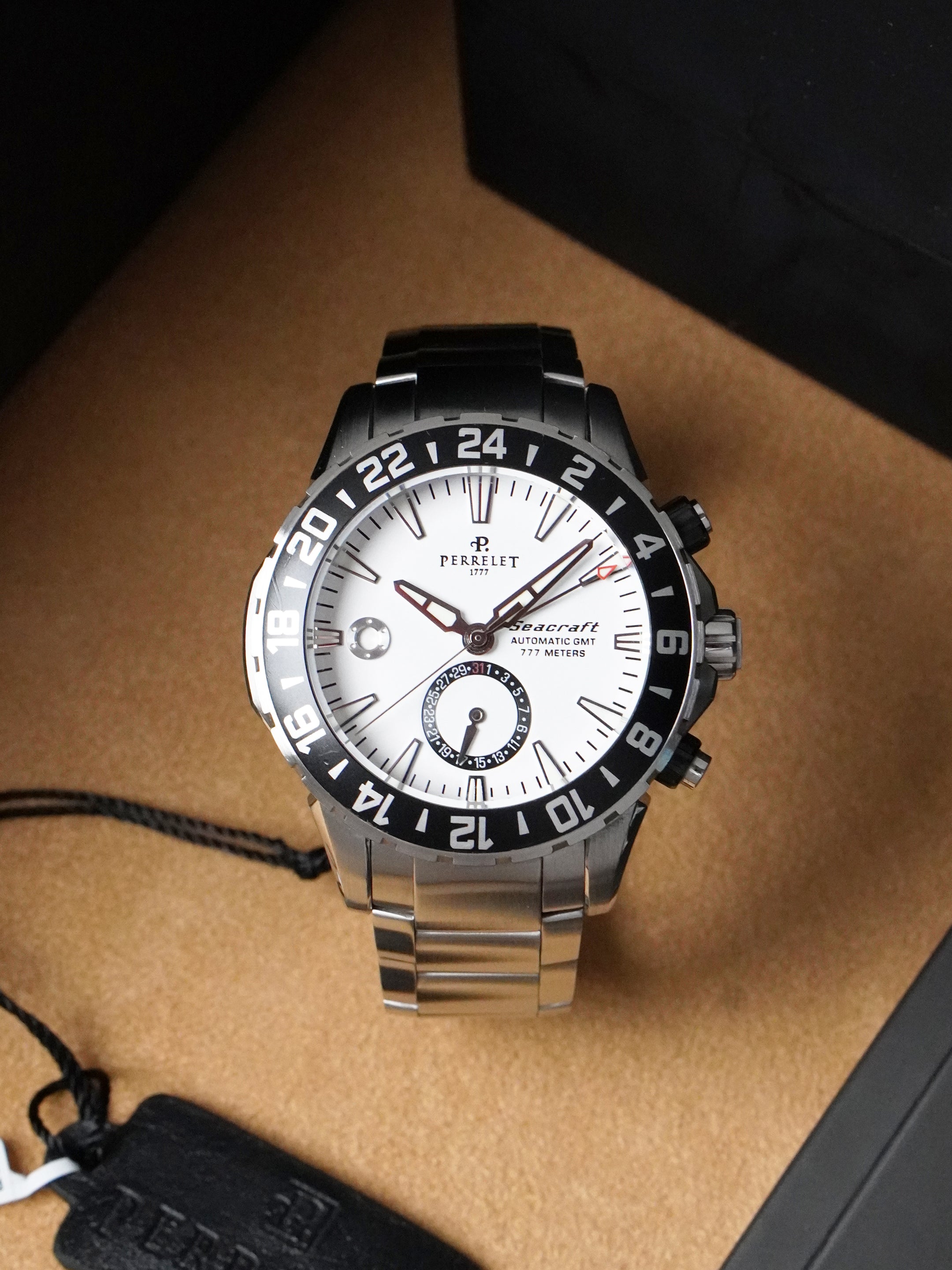Perrelet Seacraft GMT A1055/A - Stainless Steel, White Dial, Automatic, Full Set (2011)