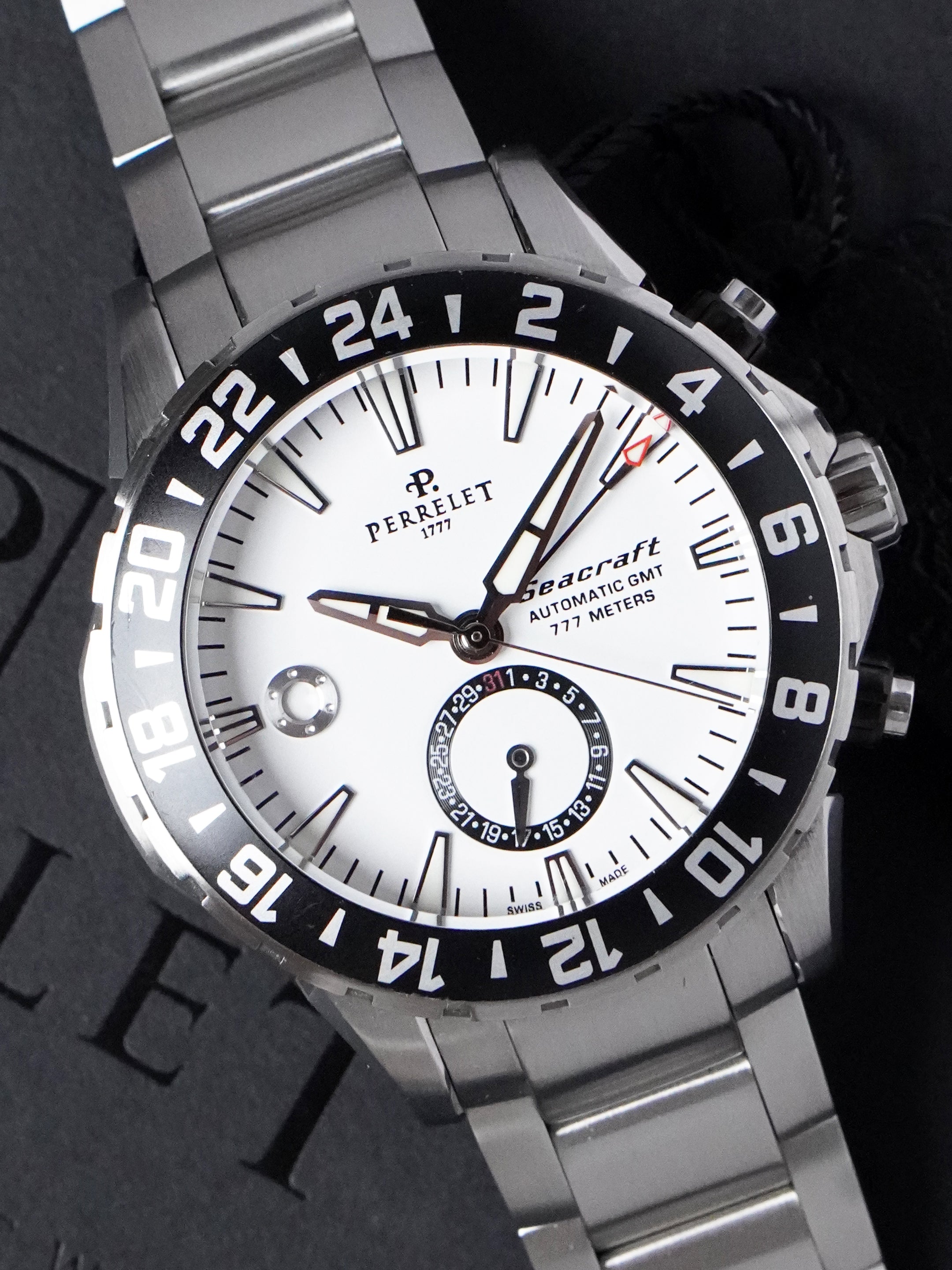 Perrelet Seacraft GMT A1055/A - Stainless Steel, White Dial, Automatic, Full Set (2011)