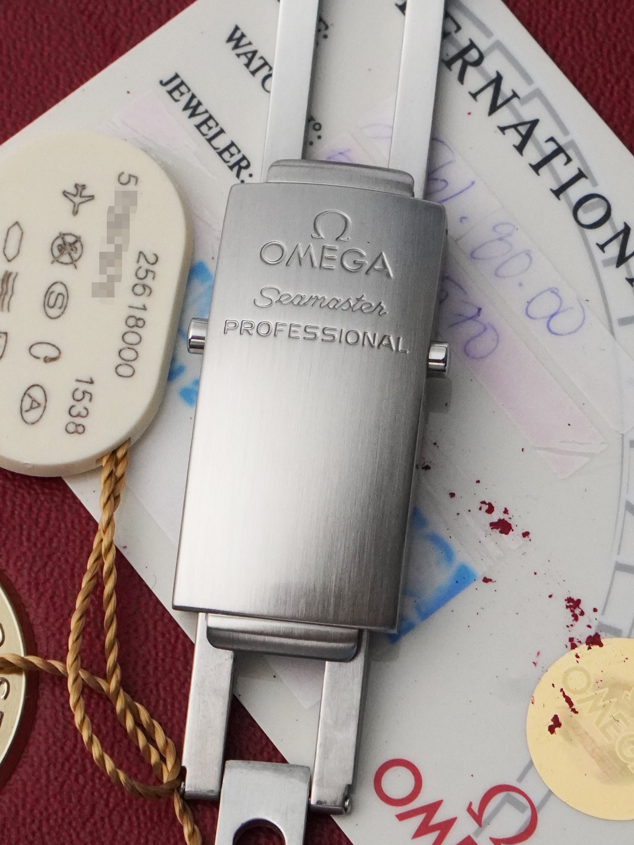 Omega Seamaster Diver 300M 2561.80 - Stainless Steel, Blue Dial, Quartz, Full Set (1998)