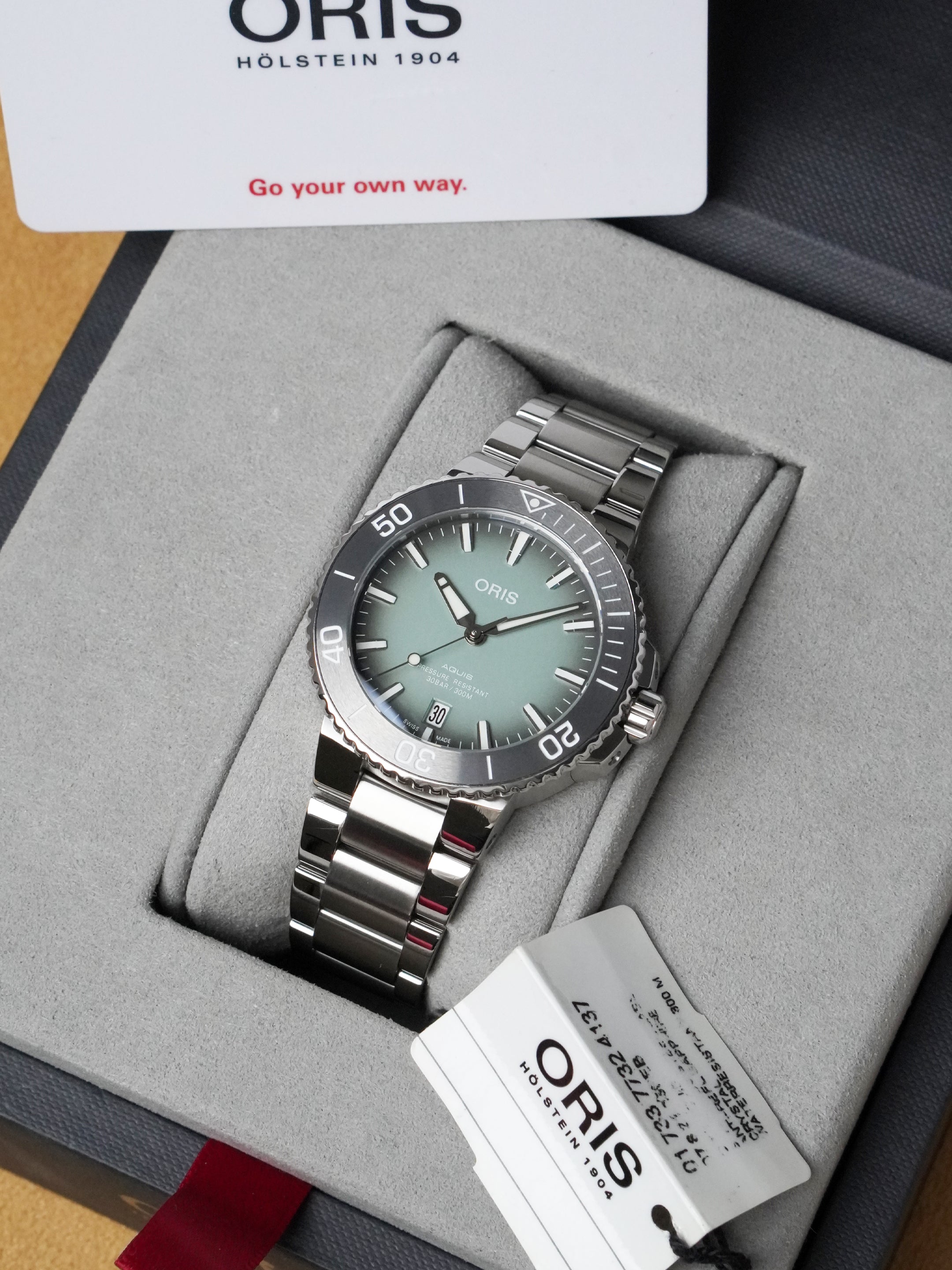Oris Aquis Date 01 733 7732 4137-07 8 21 05PEB - Stainless Steel, Automatic, Full Set (2020)