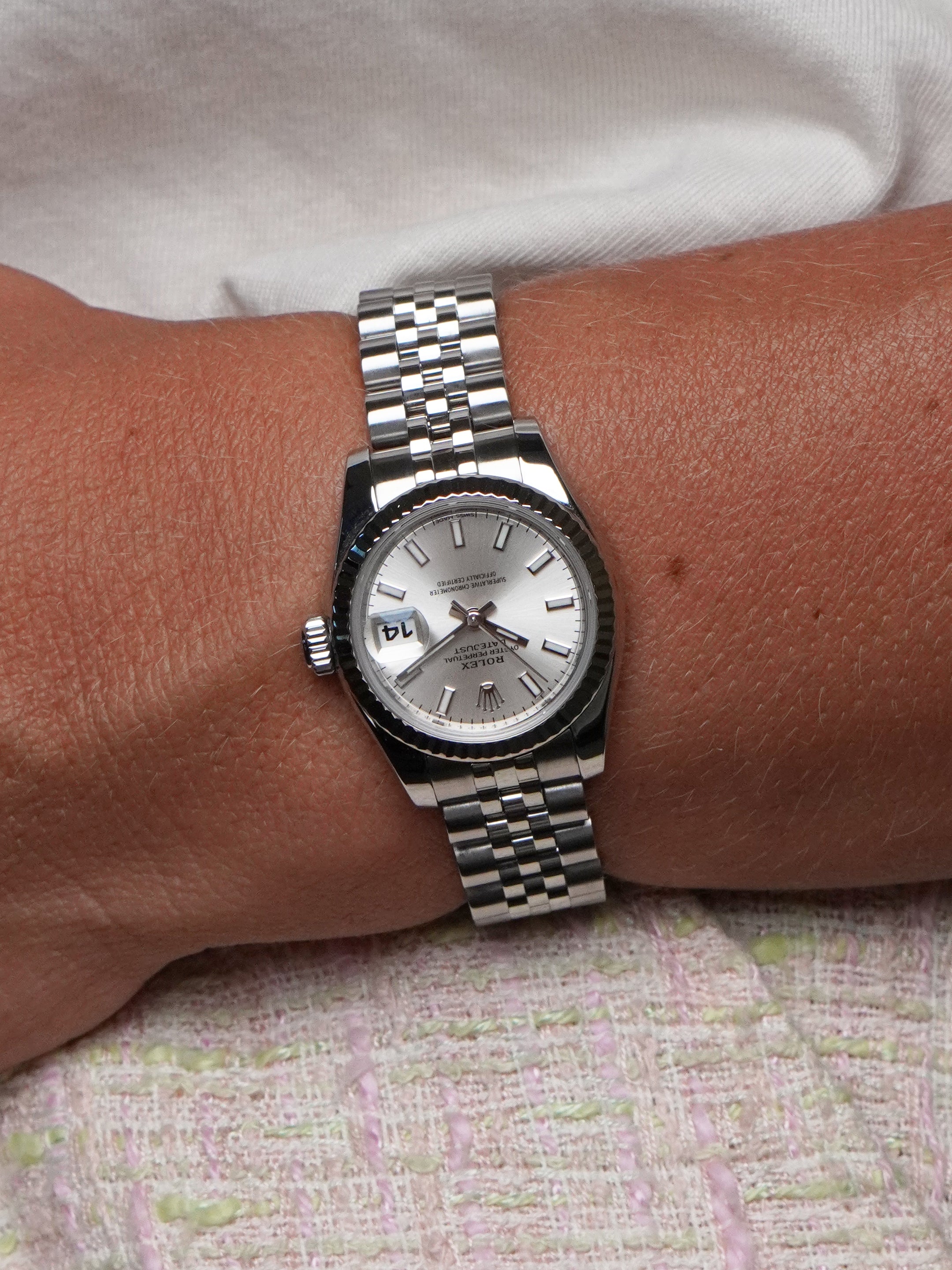 Rolex Lady-Datejust 26mm 179174 - 18k WG/Stainless Steel, Silver Dial, Automatic, Box (2005)