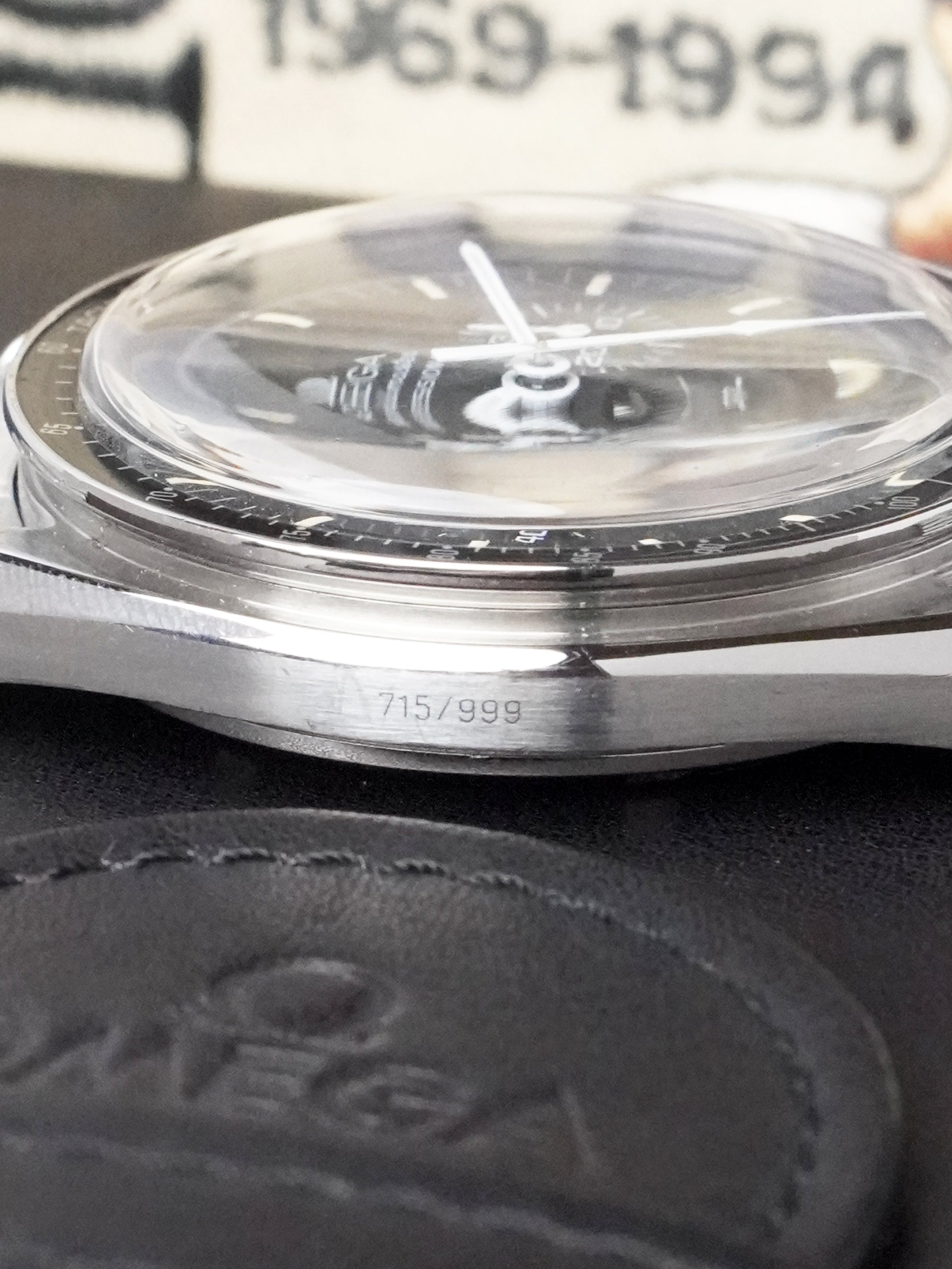 Omega Speedmaster Professional Moonwatch "Apollo XI 25th Anniversary" 3892.50 - 345.0808 - Full Set (1994)